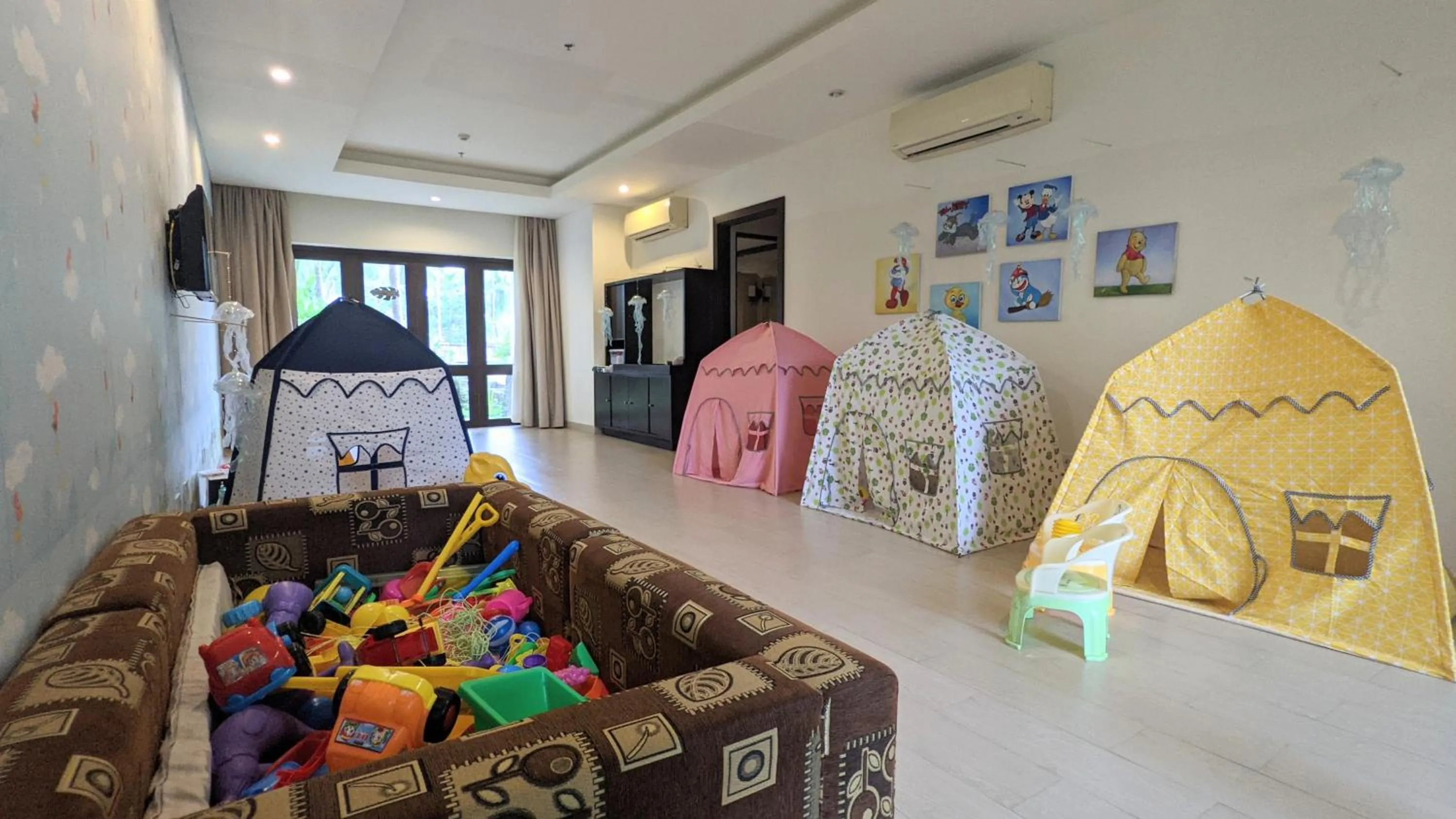 Kids's club in Olalani Resort & Condotel