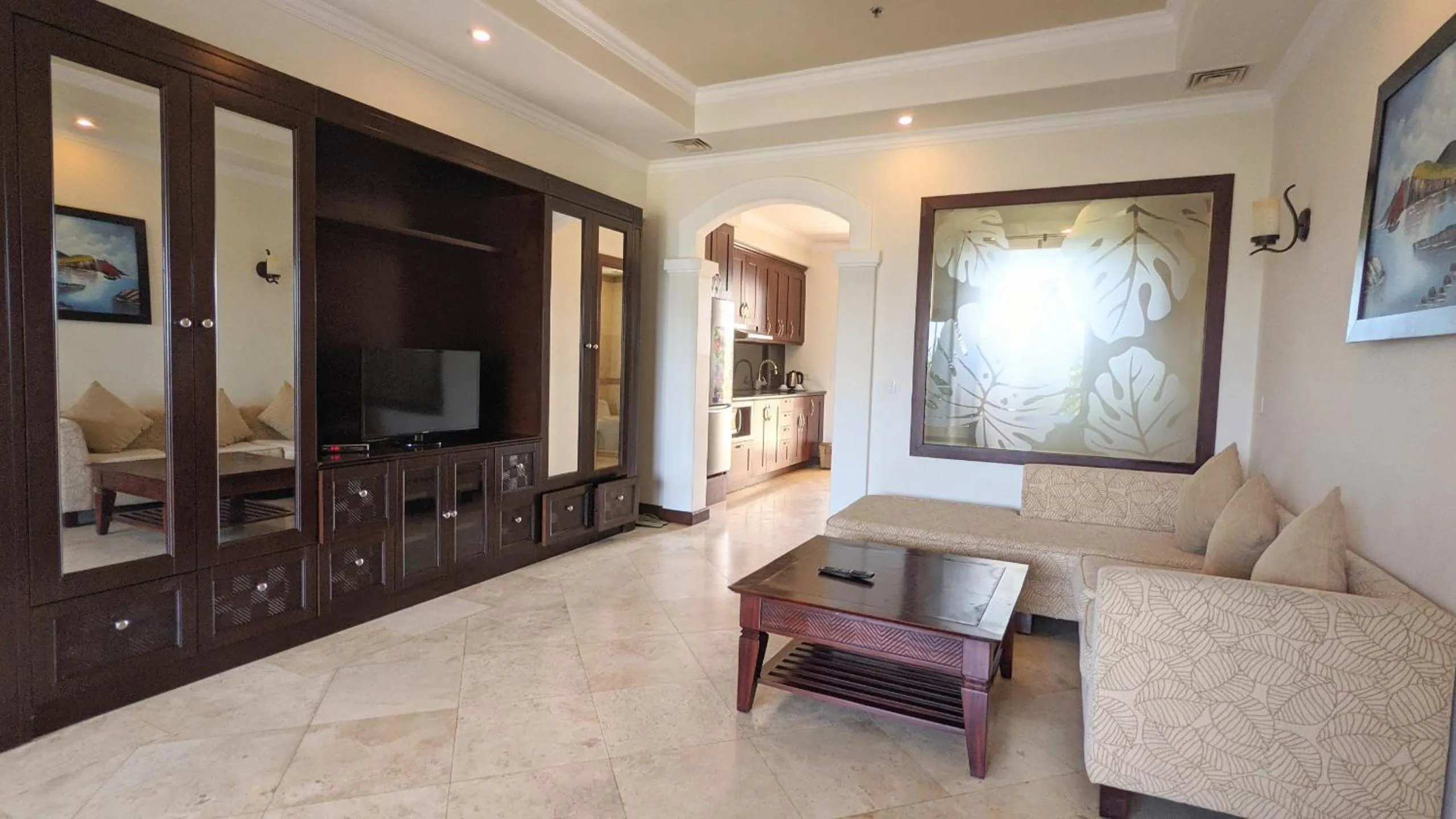 Living room in Olalani Resort & Condotel