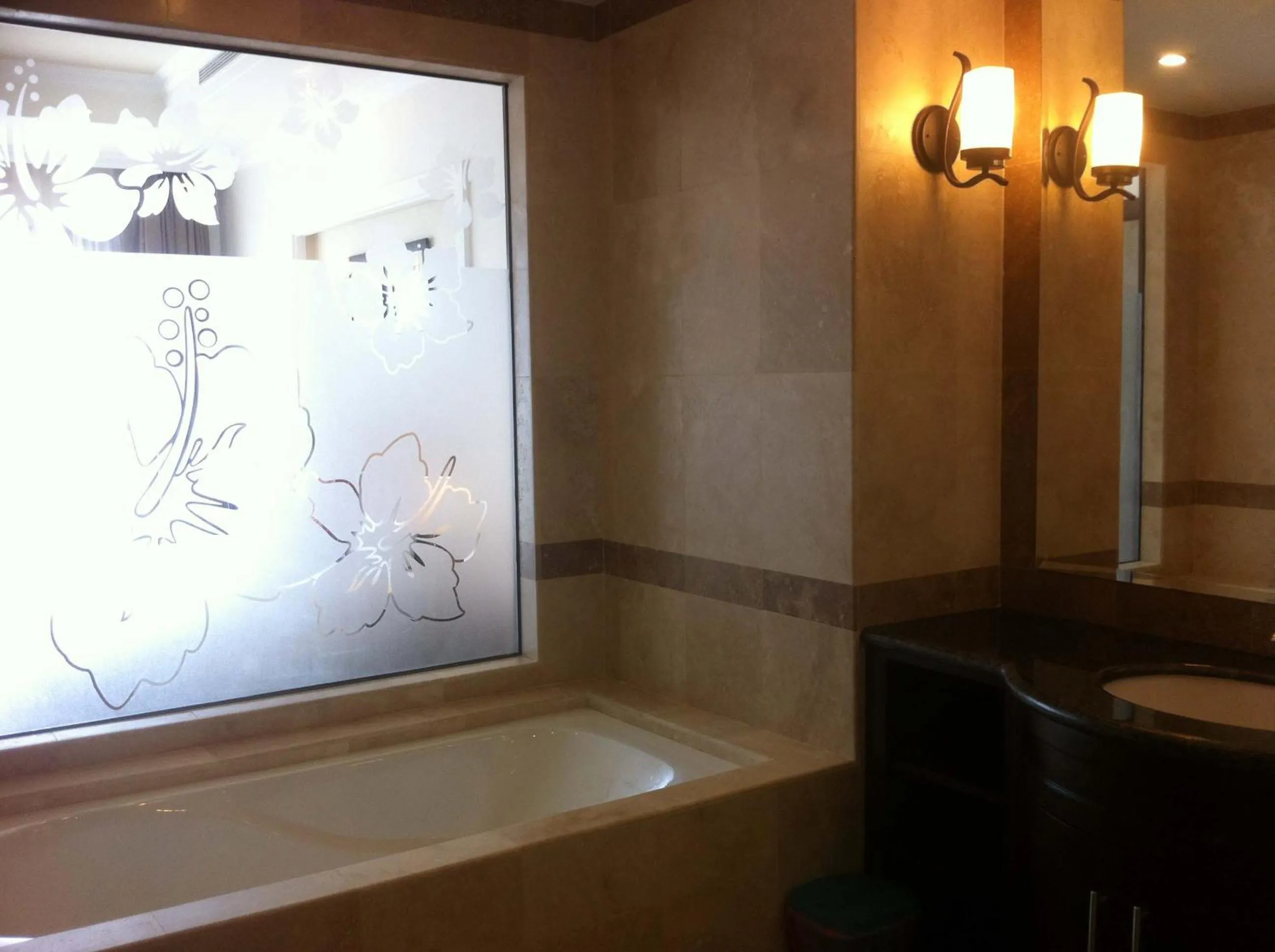 Bathroom in Olalani Resort & Condotel