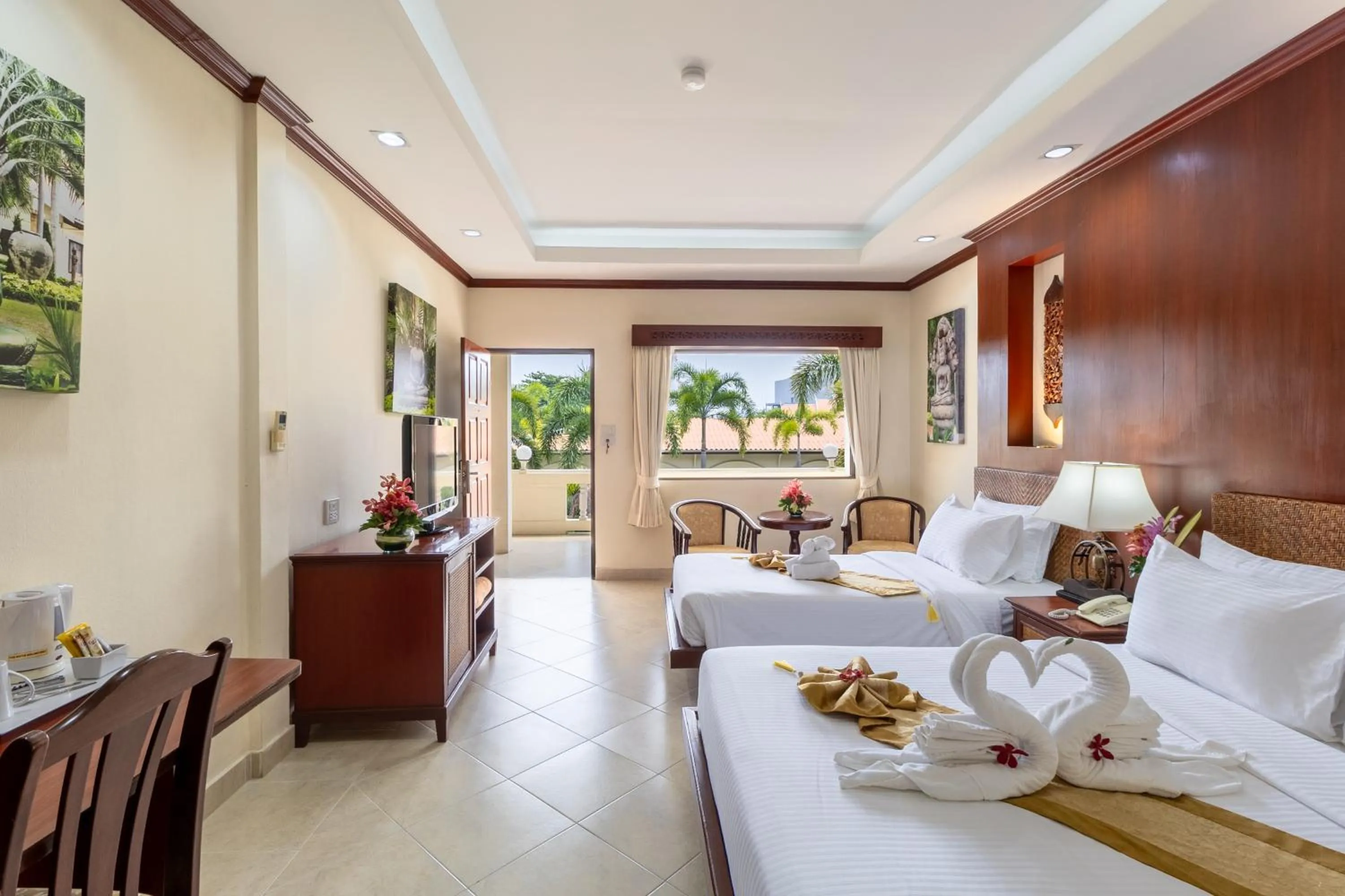 Bed in Thai Garden Resort