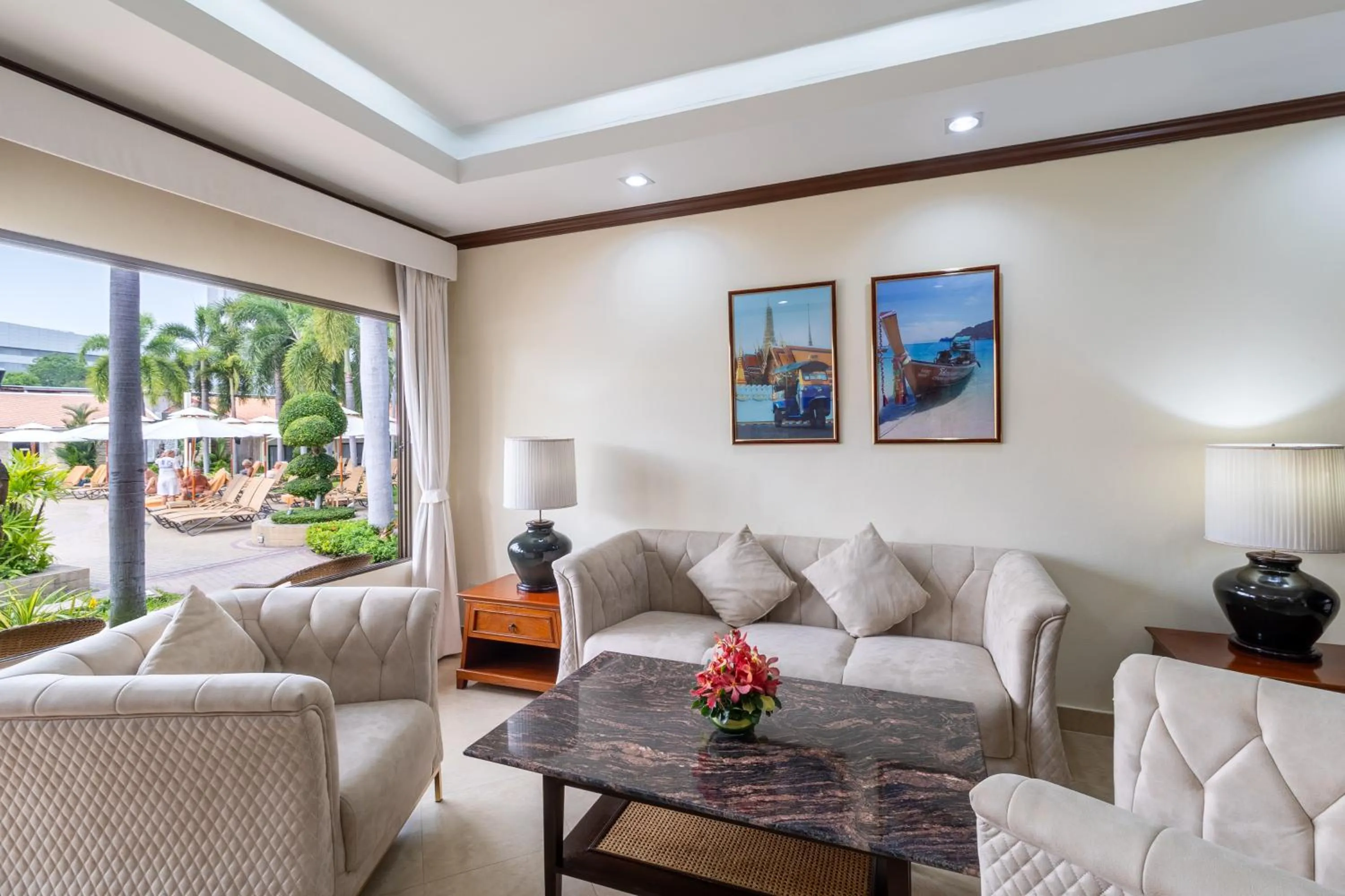 Living room in Thai Garden Resort