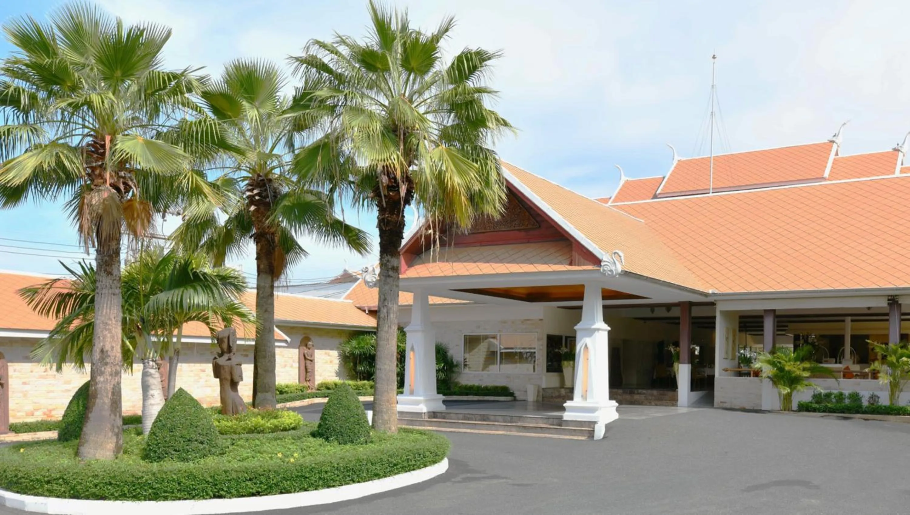 Property building in Thai Garden Resort