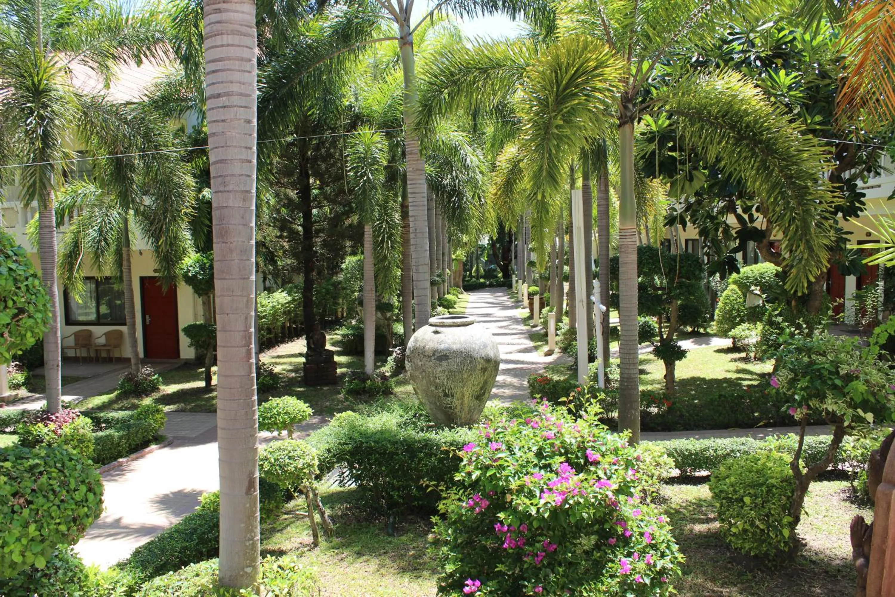 Garden in Thai Garden Resort