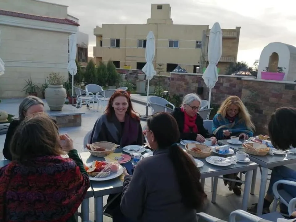 Restaurant/places to eat in Elite Pyramids Boutique Hotel