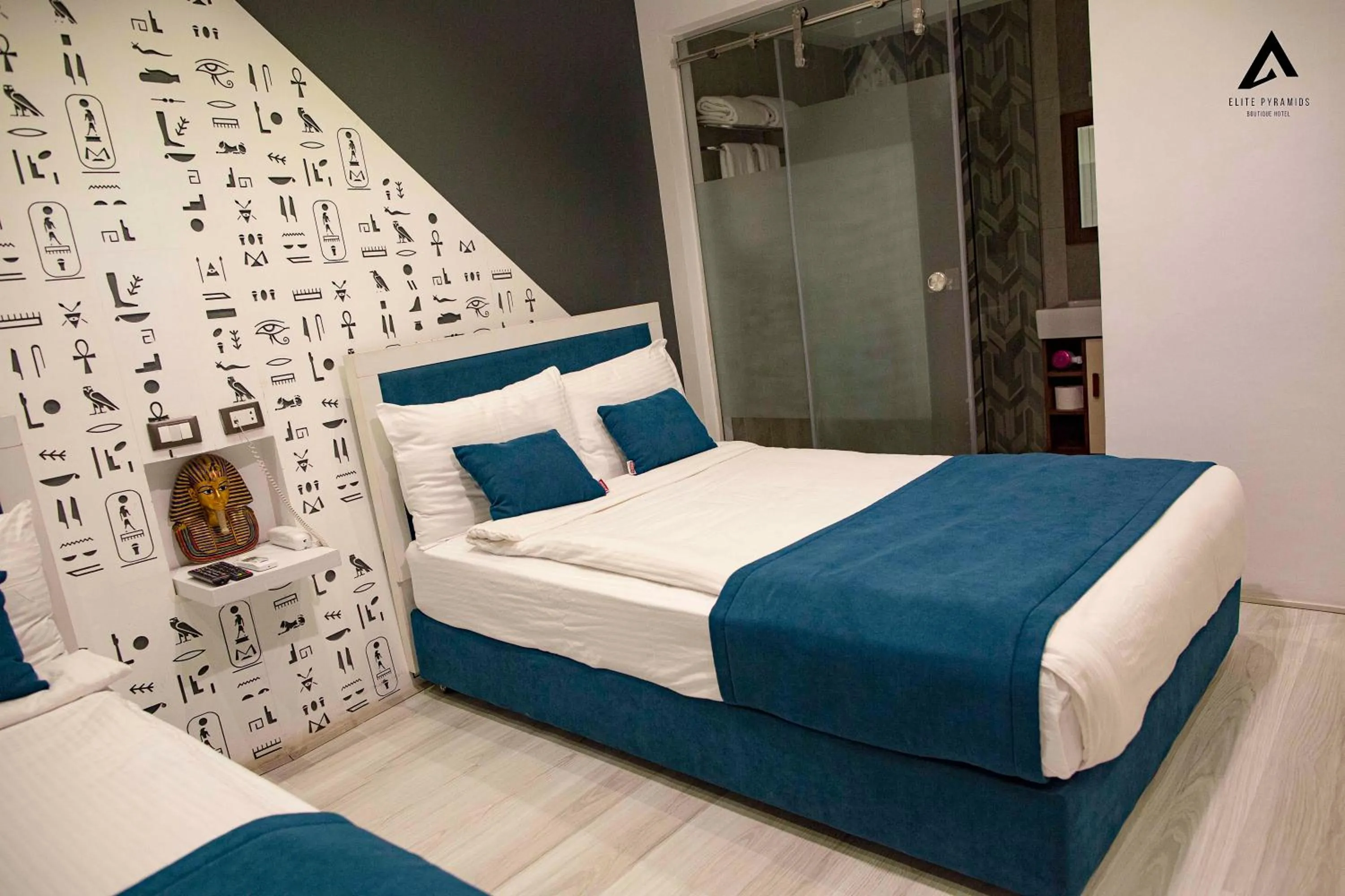Bed in Elite Pyramids Boutique Hotel