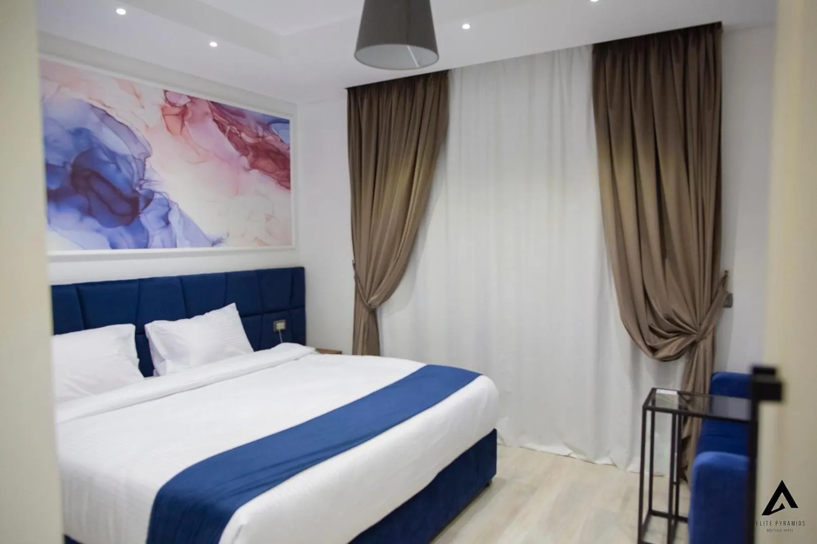 Bed in Elite Pyramids Boutique Hotel