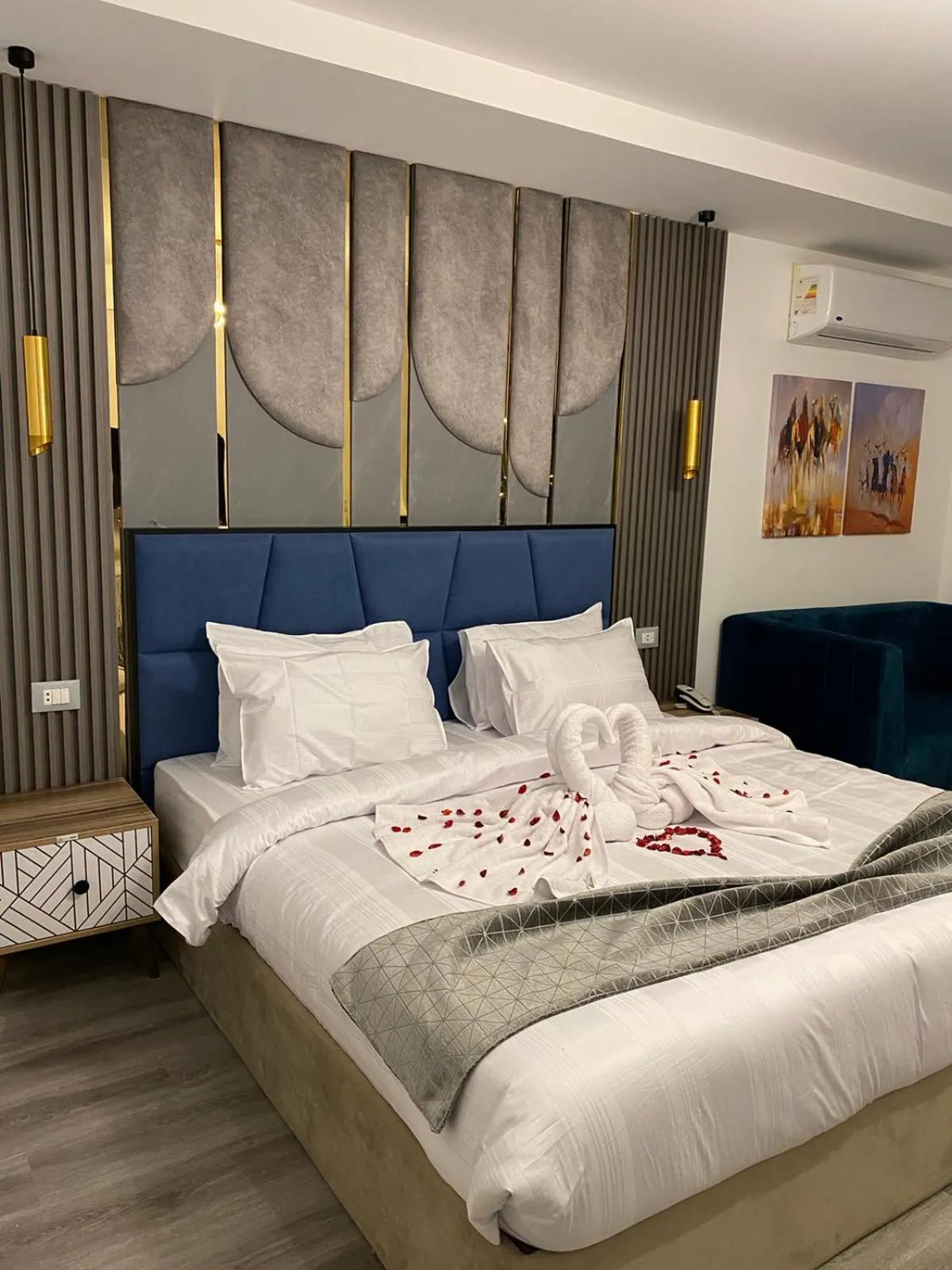 Photo of the whole room, Bed in Elite Pyramids Boutique Hotel