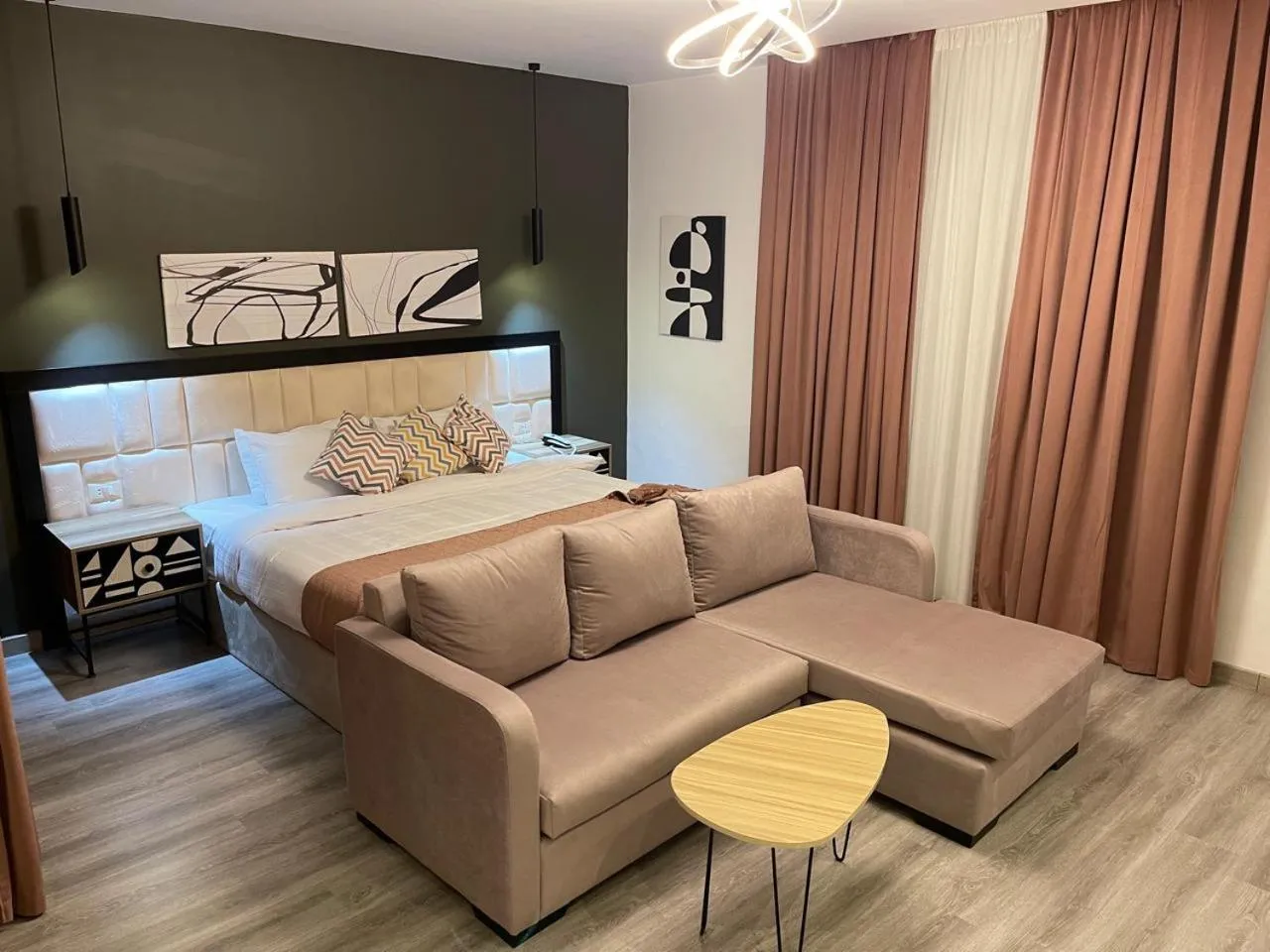 Bed in Elite Pyramids Boutique Hotel