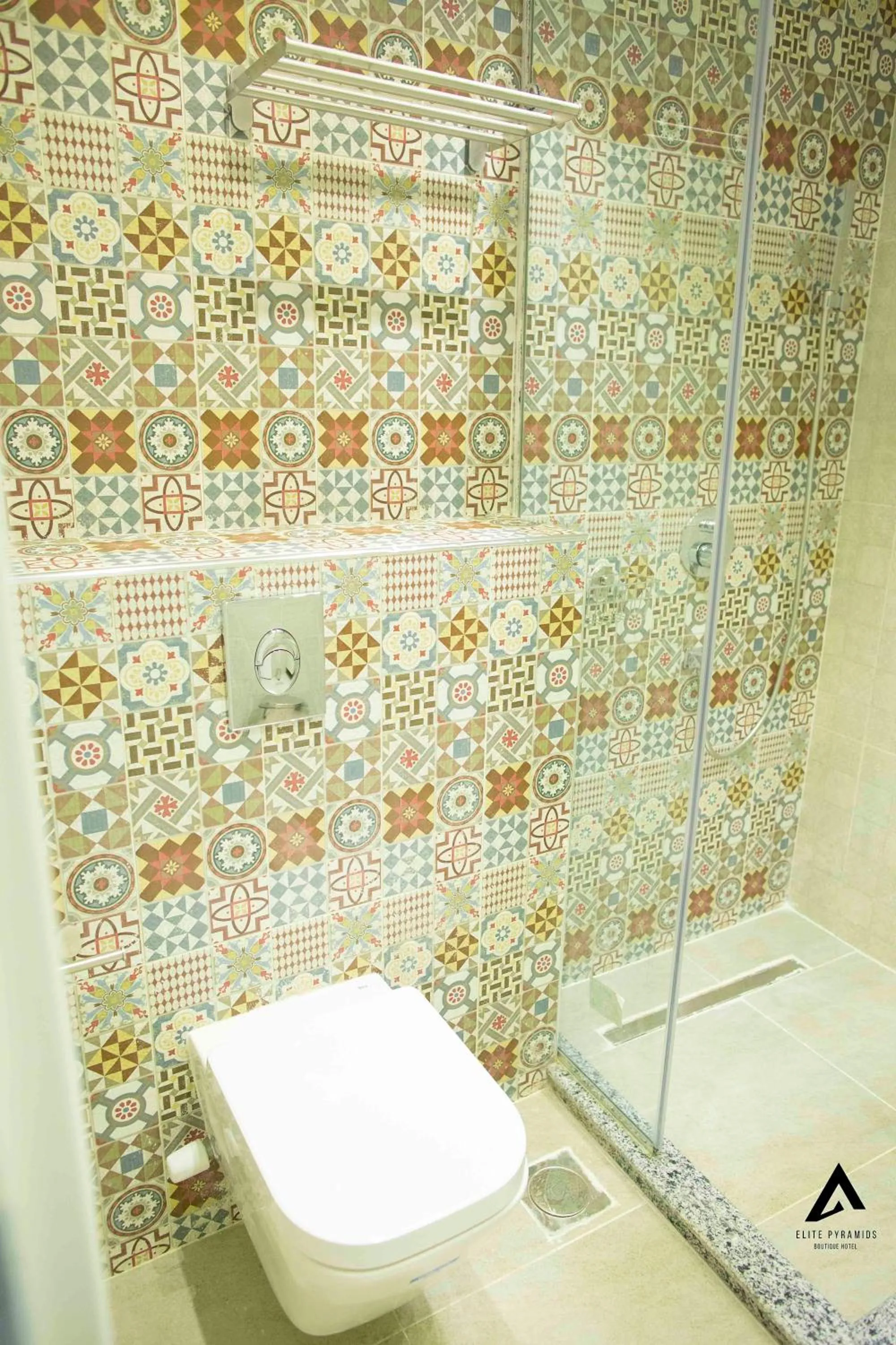 Shower in Elite Pyramids Boutique Hotel