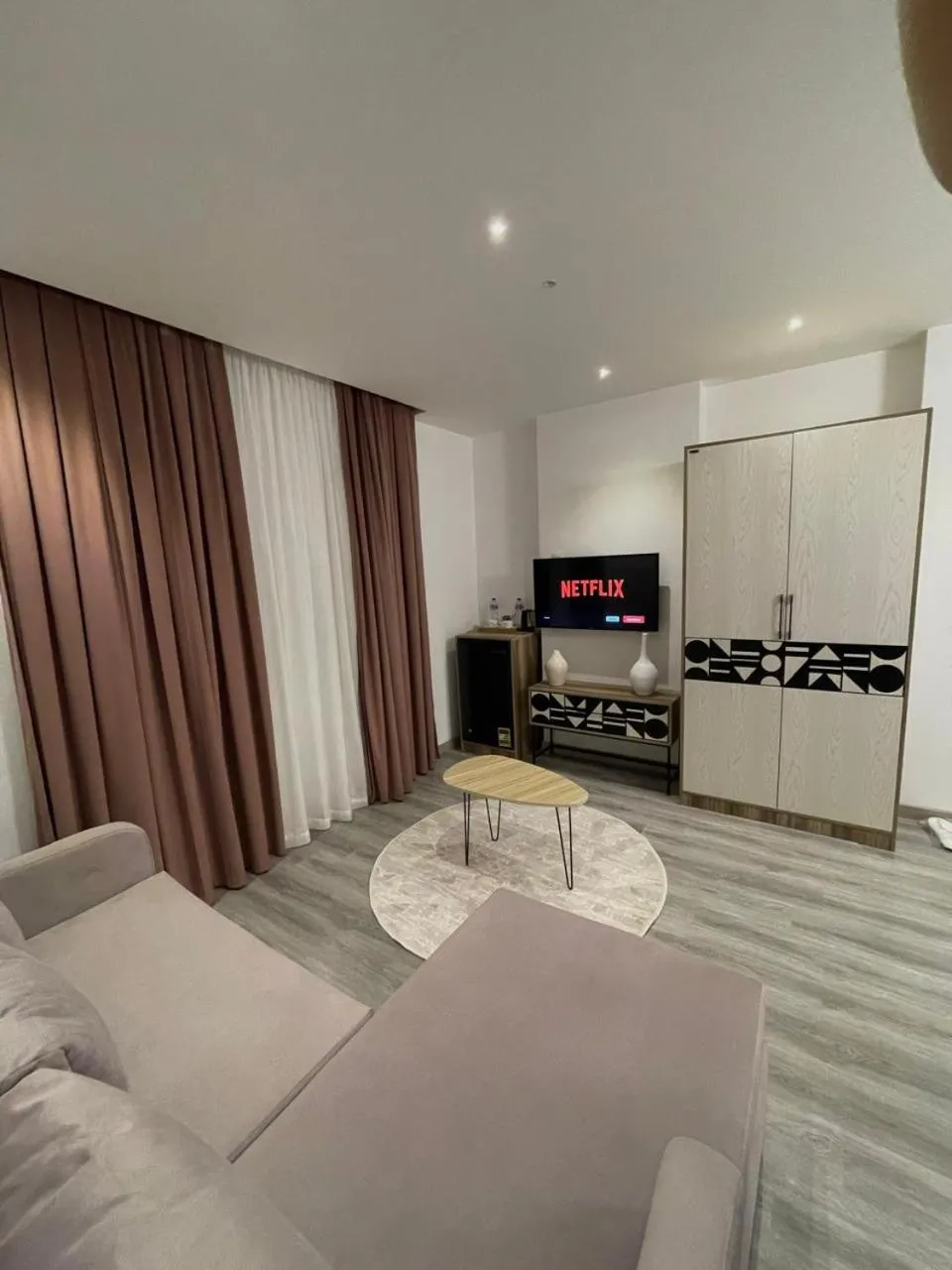 Bed in Elite Pyramids Boutique Hotel