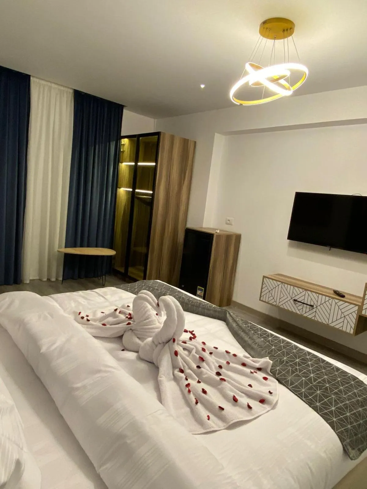 Bed in Elite Pyramids Boutique Hotel