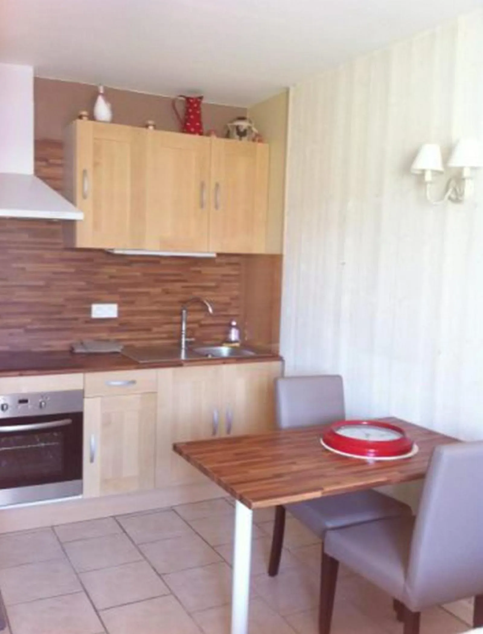 Kitchen or kitchenette in Au 14 Honfleur parking privé