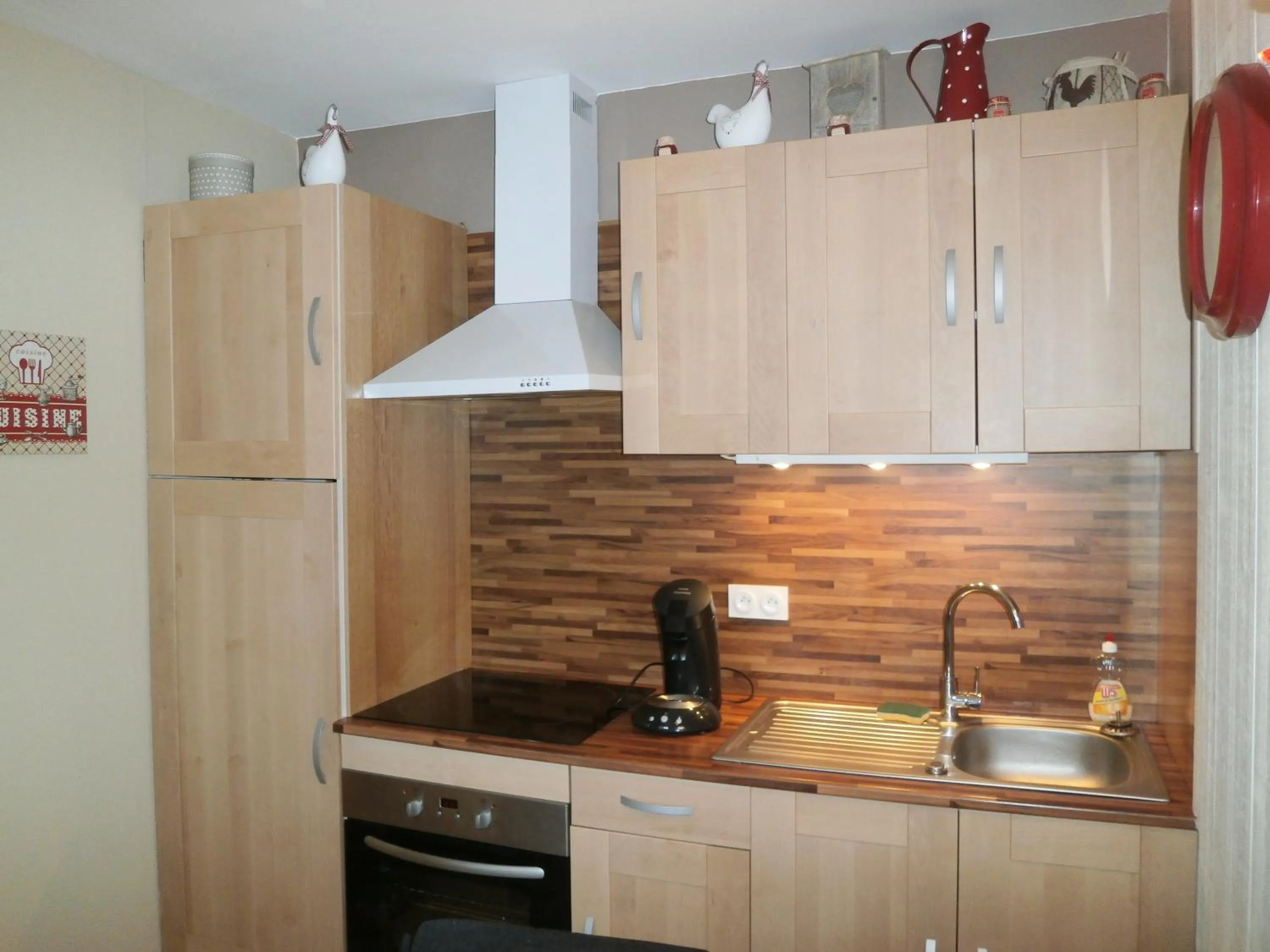 Kitchen or kitchenette in Au 14 Honfleur parking privé