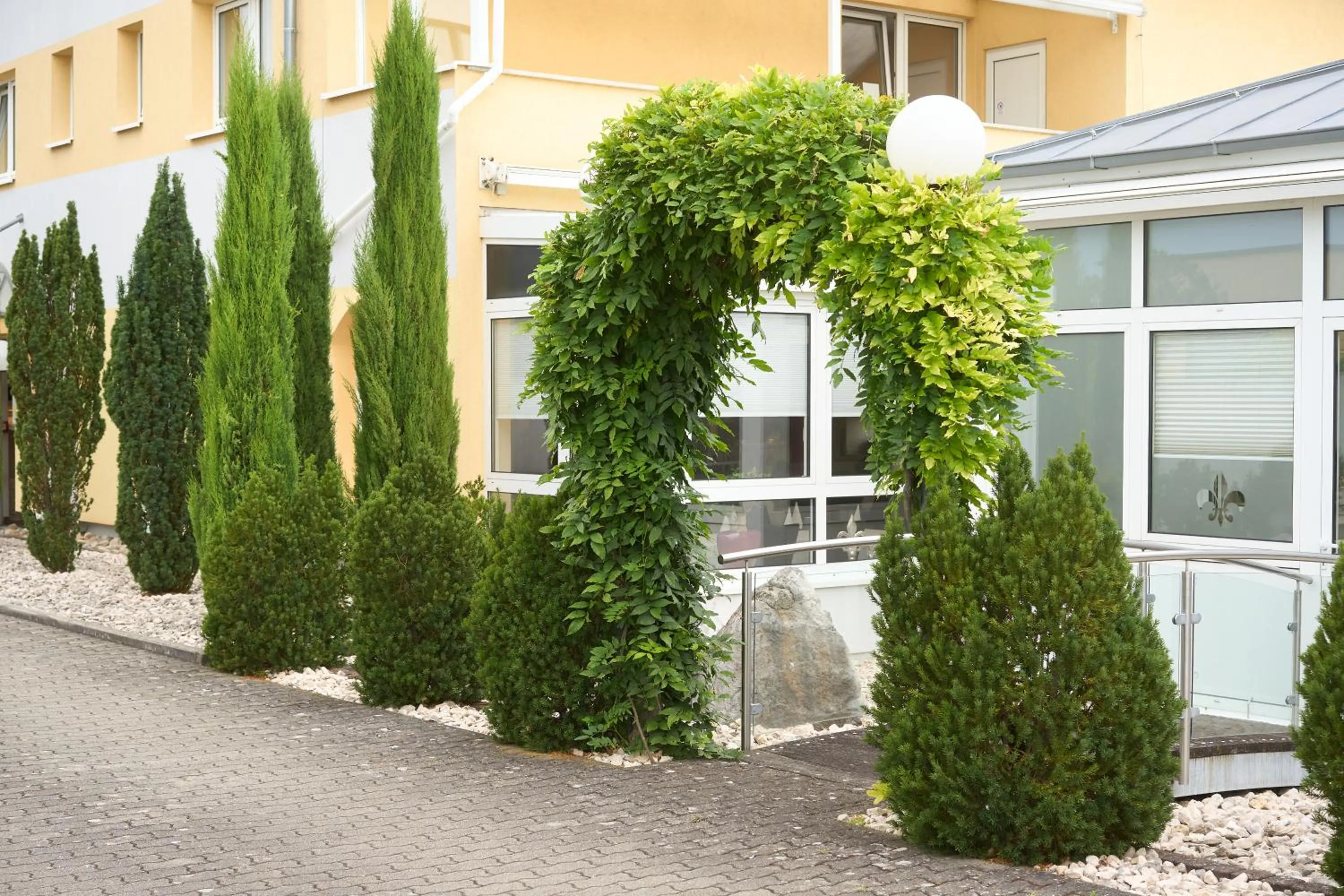 Property building in eXo Individual Hotel Waghäuseler Hof