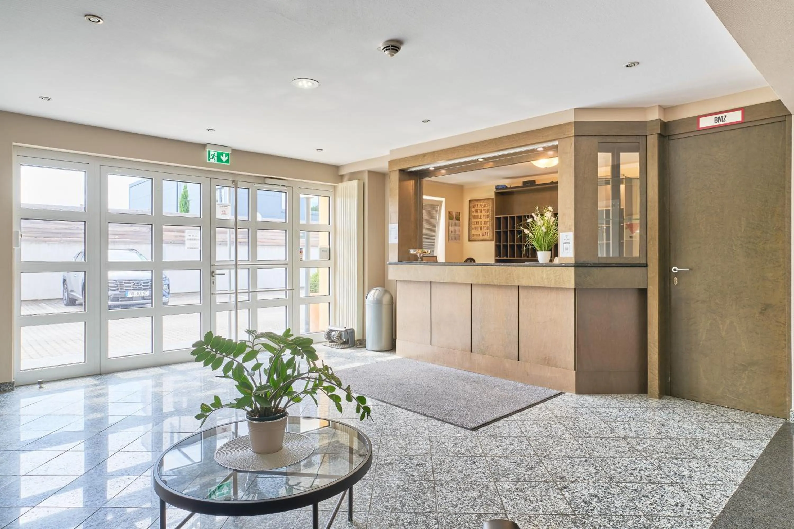 Lobby or reception in eXo Individual Hotel Waghäuseler Hof