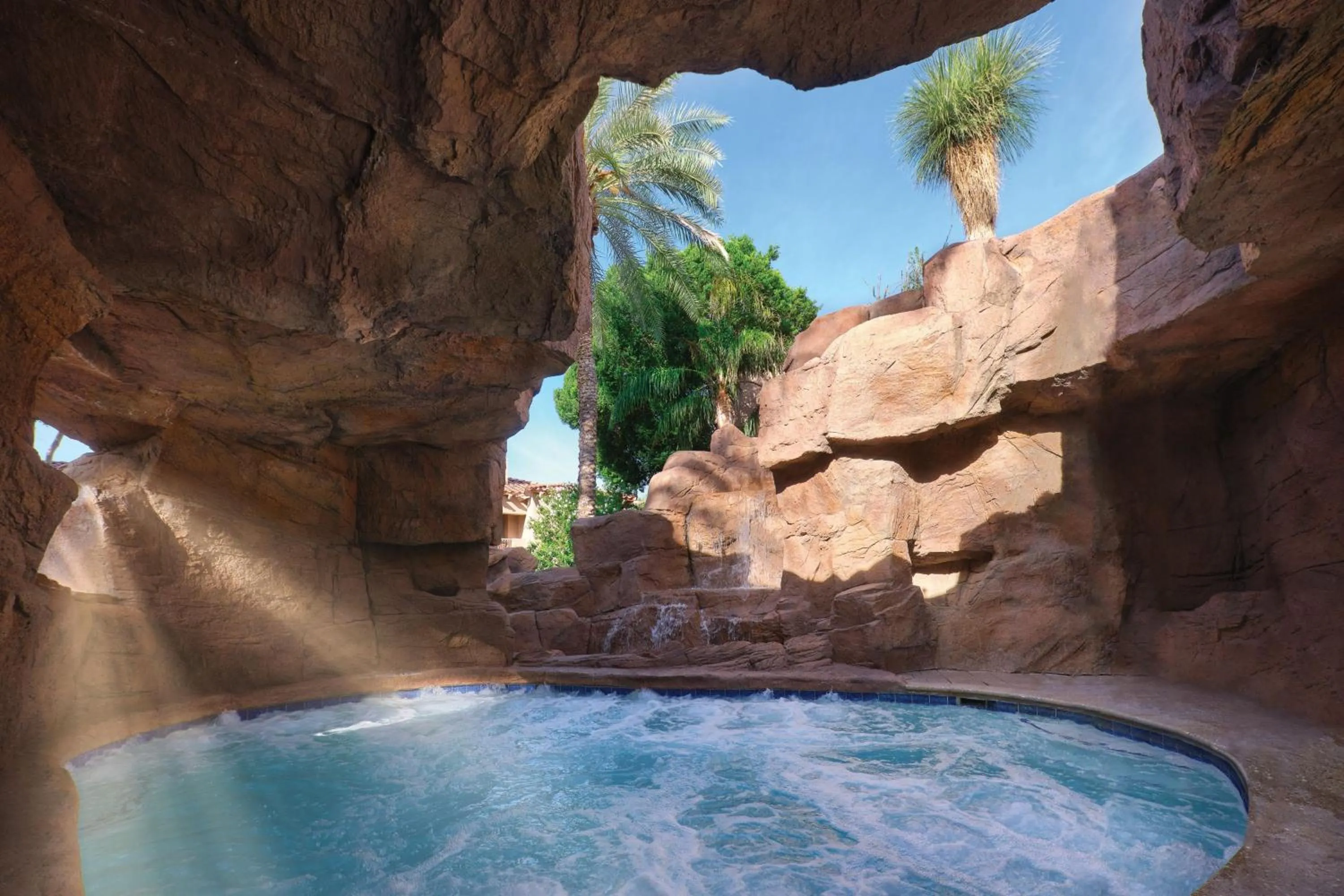 Swimming pool in Sheraton Desert Oasis Villas, Scottsdale