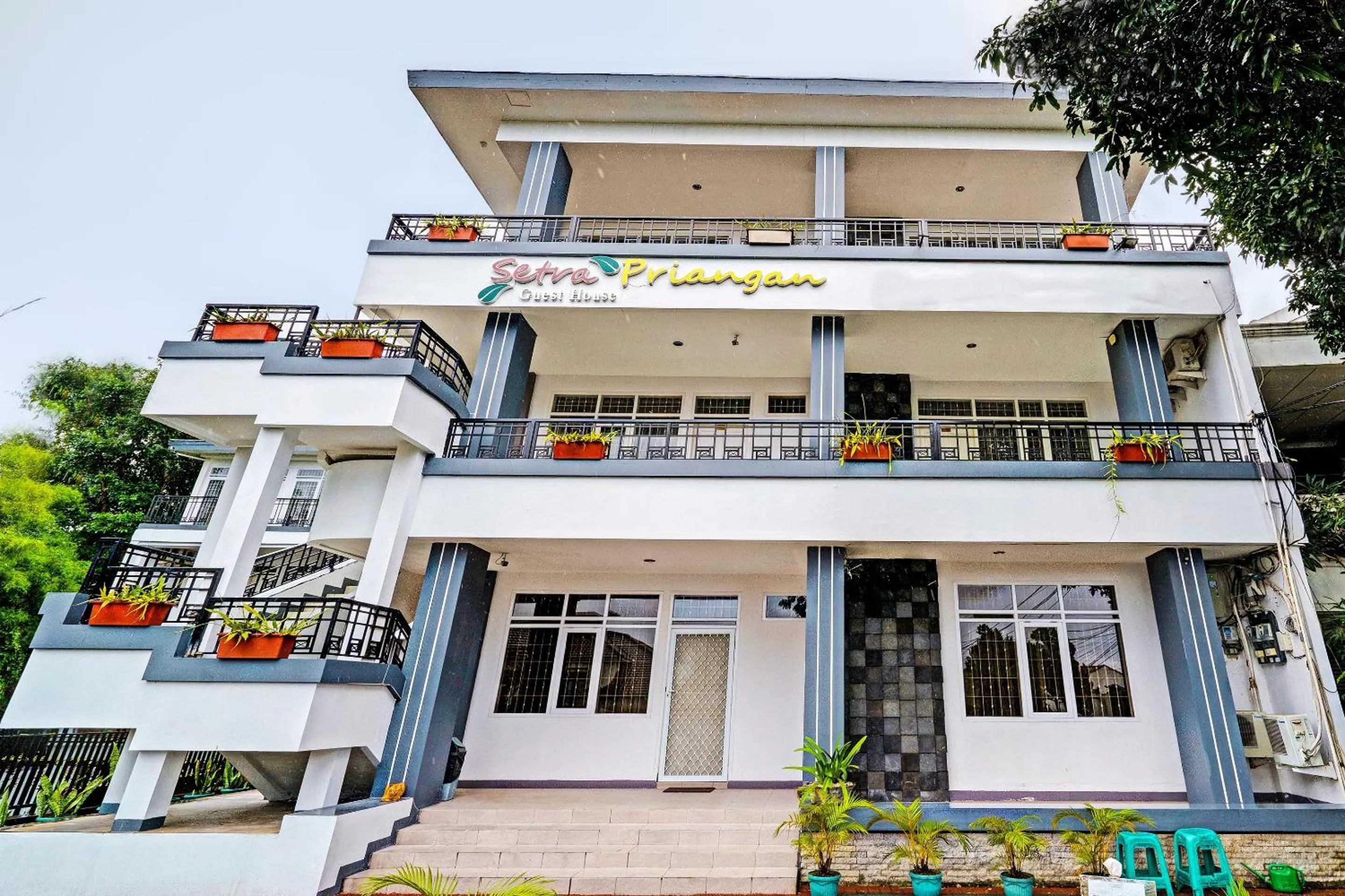 Facade/entrance in Collection O 92277 Setra Priangan Guest House