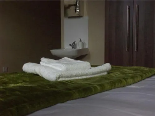 Bedroom, Bed in Budget Hayat express hotel