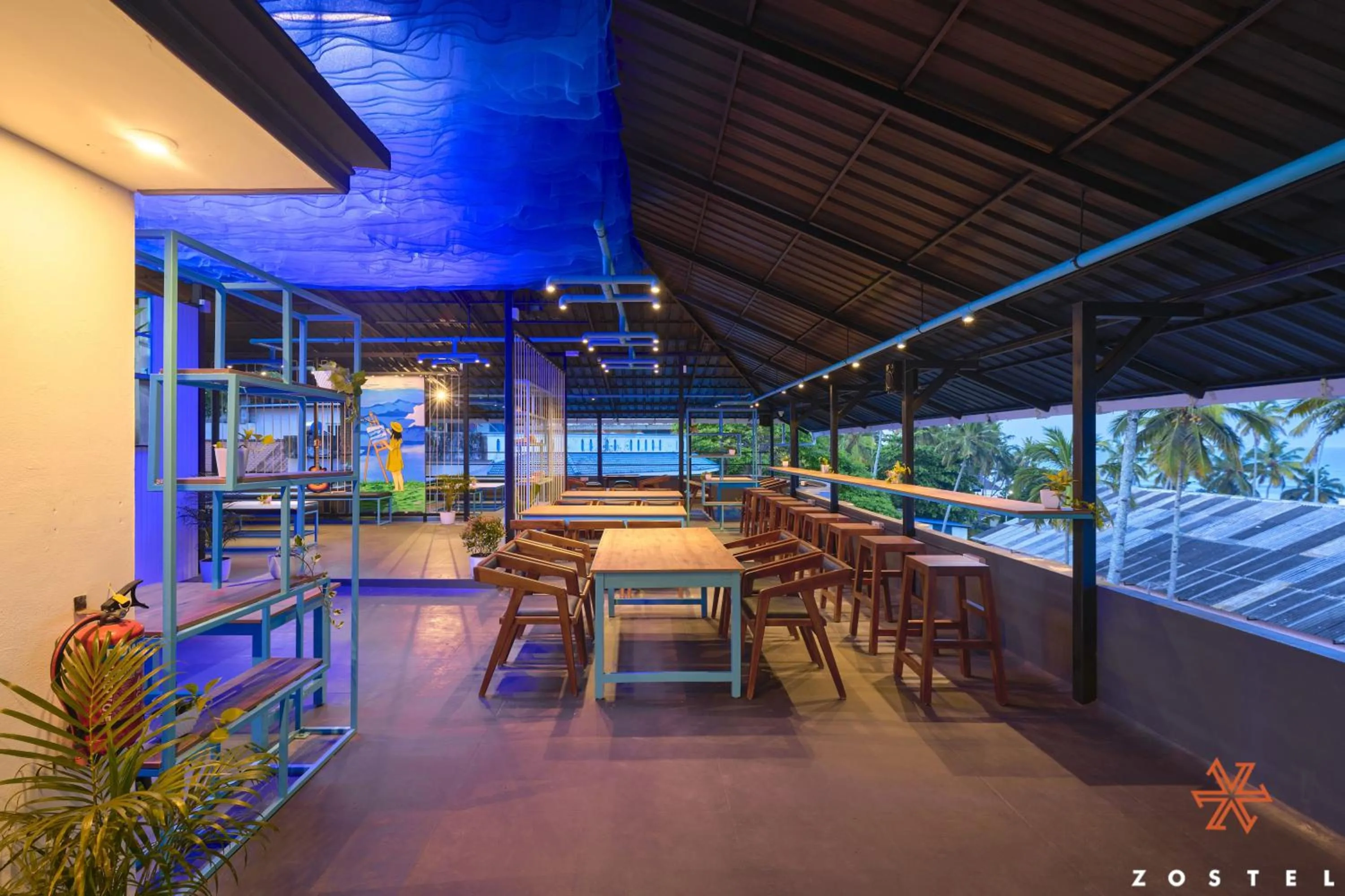 Restaurant/places to eat in Zostel Varkala