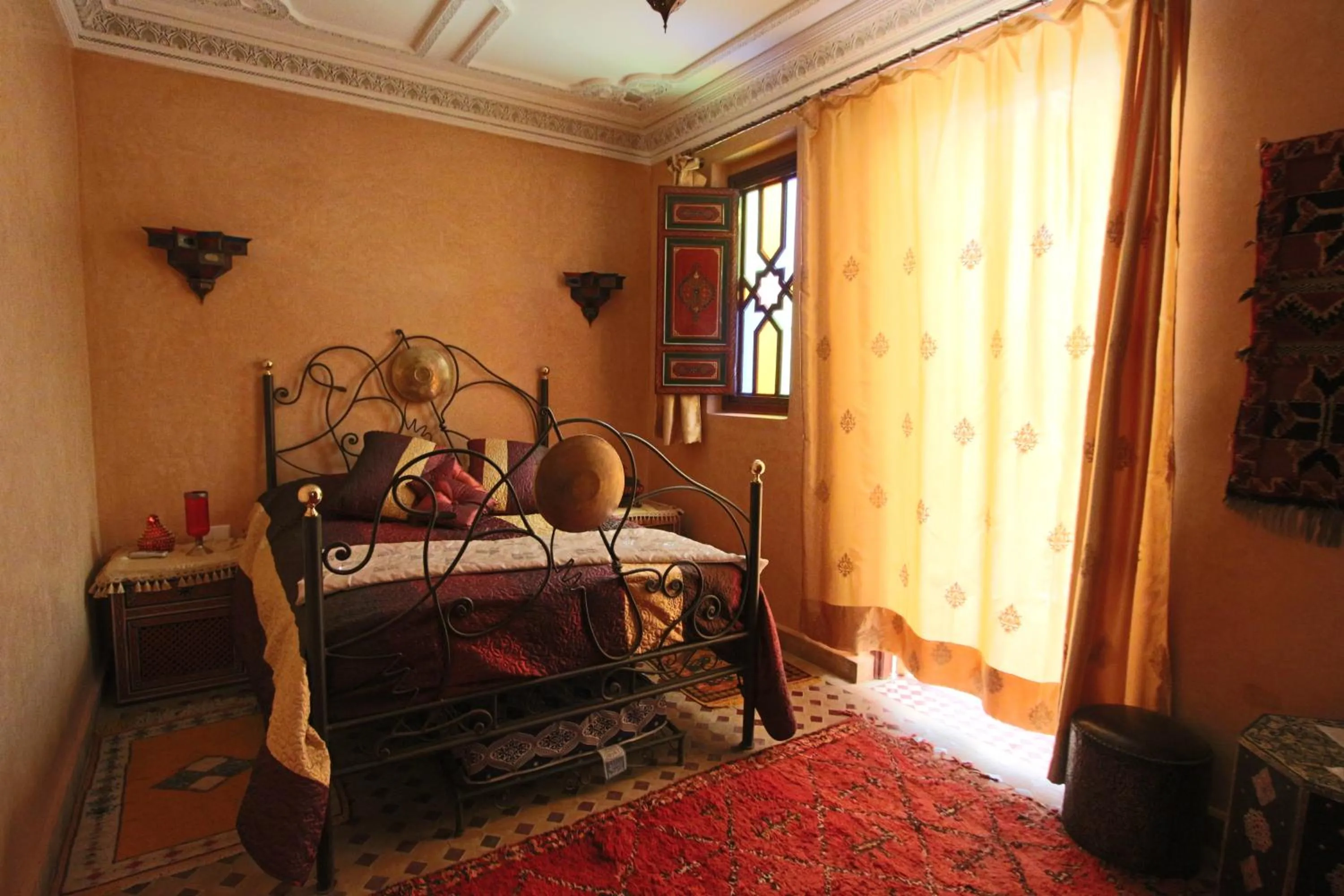 Bedroom, Bed in RIAD MAKENE MOUCHKILL