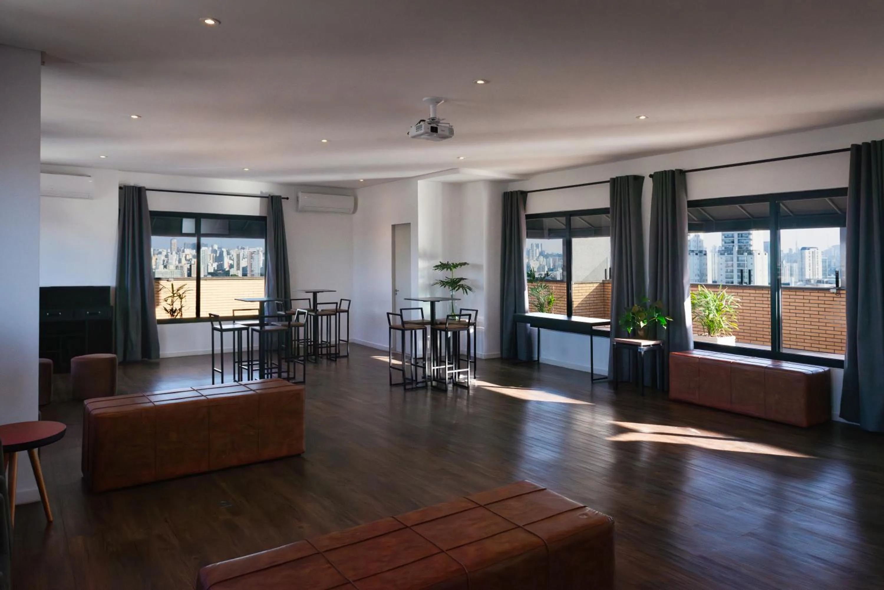 Area and facilities in Intercity São Paulo Anhembi