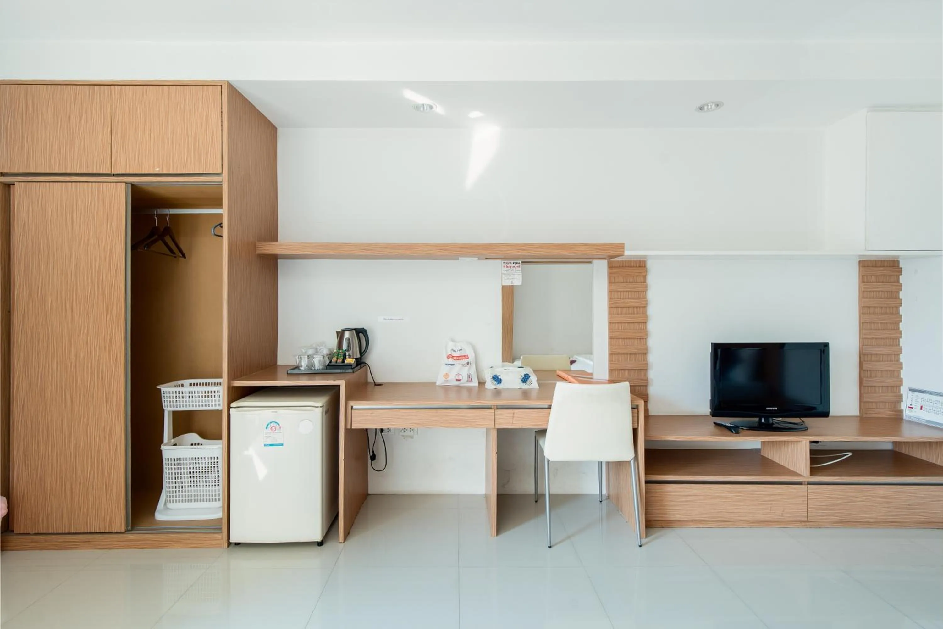 Coffee/tea facilities in Riski Residence Ngamwongwan