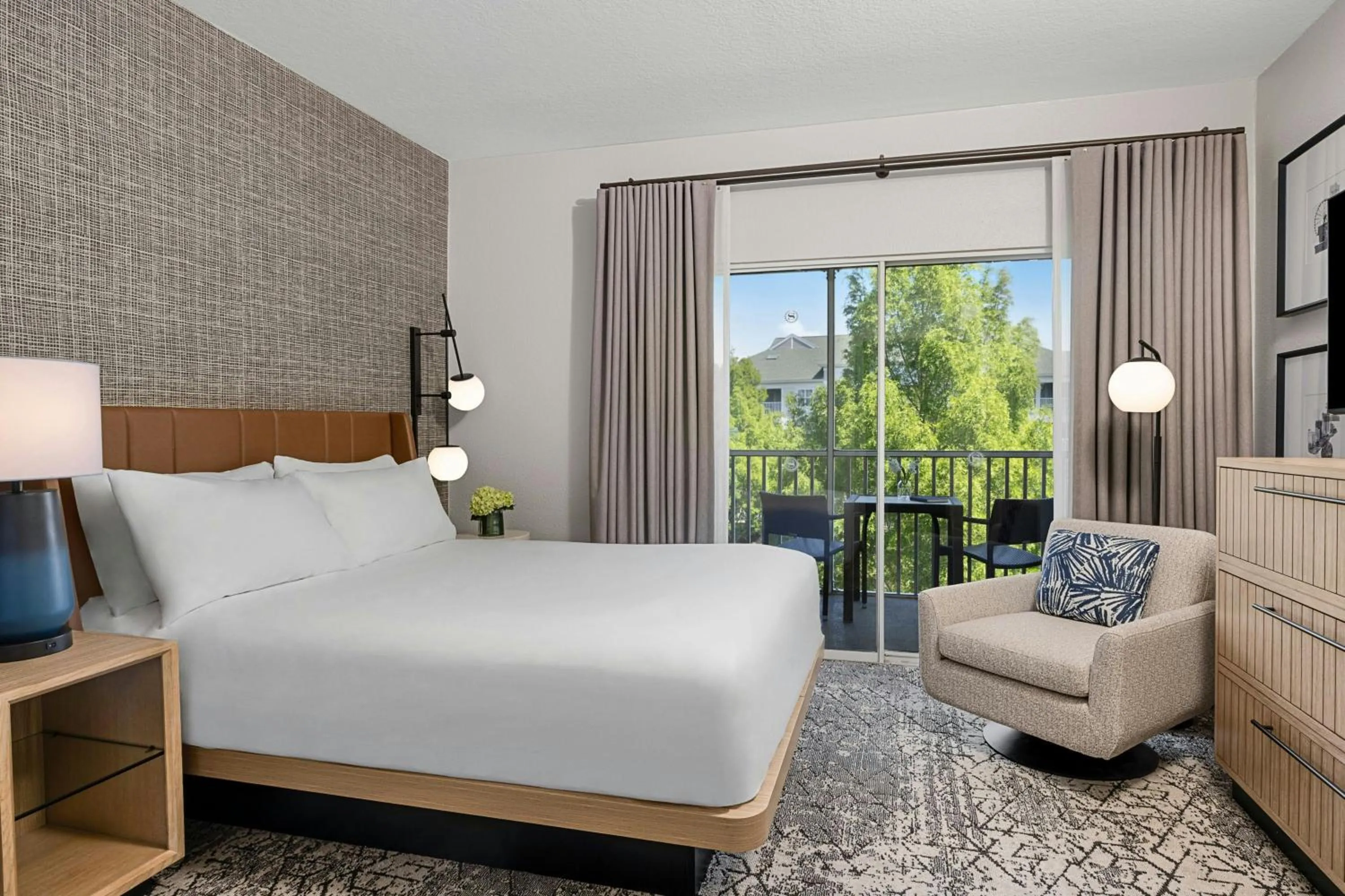 Bedroom, Bed in Sheraton Broadway Resort Villas