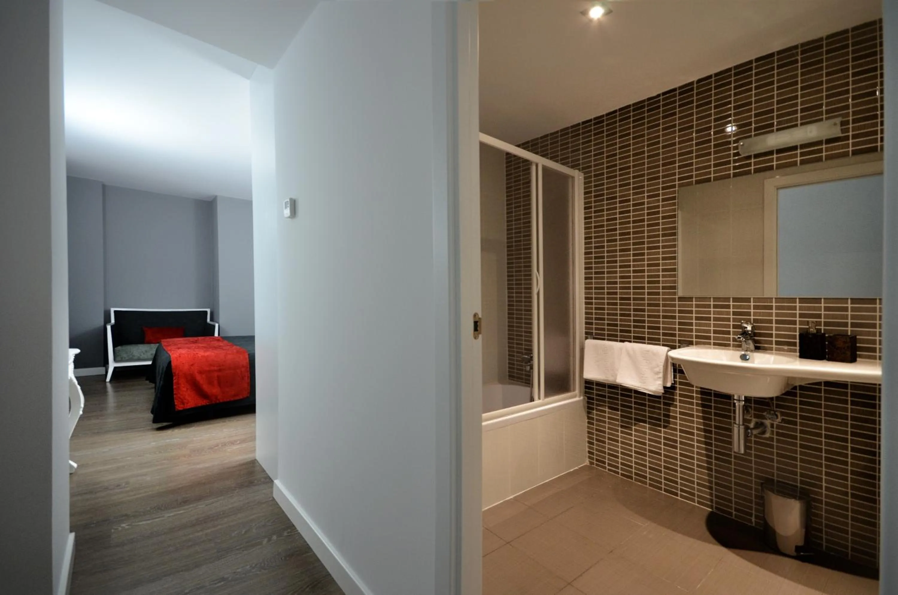 Photo of the whole room, Bed in Hospedium CLÁ Hotel - Boutique