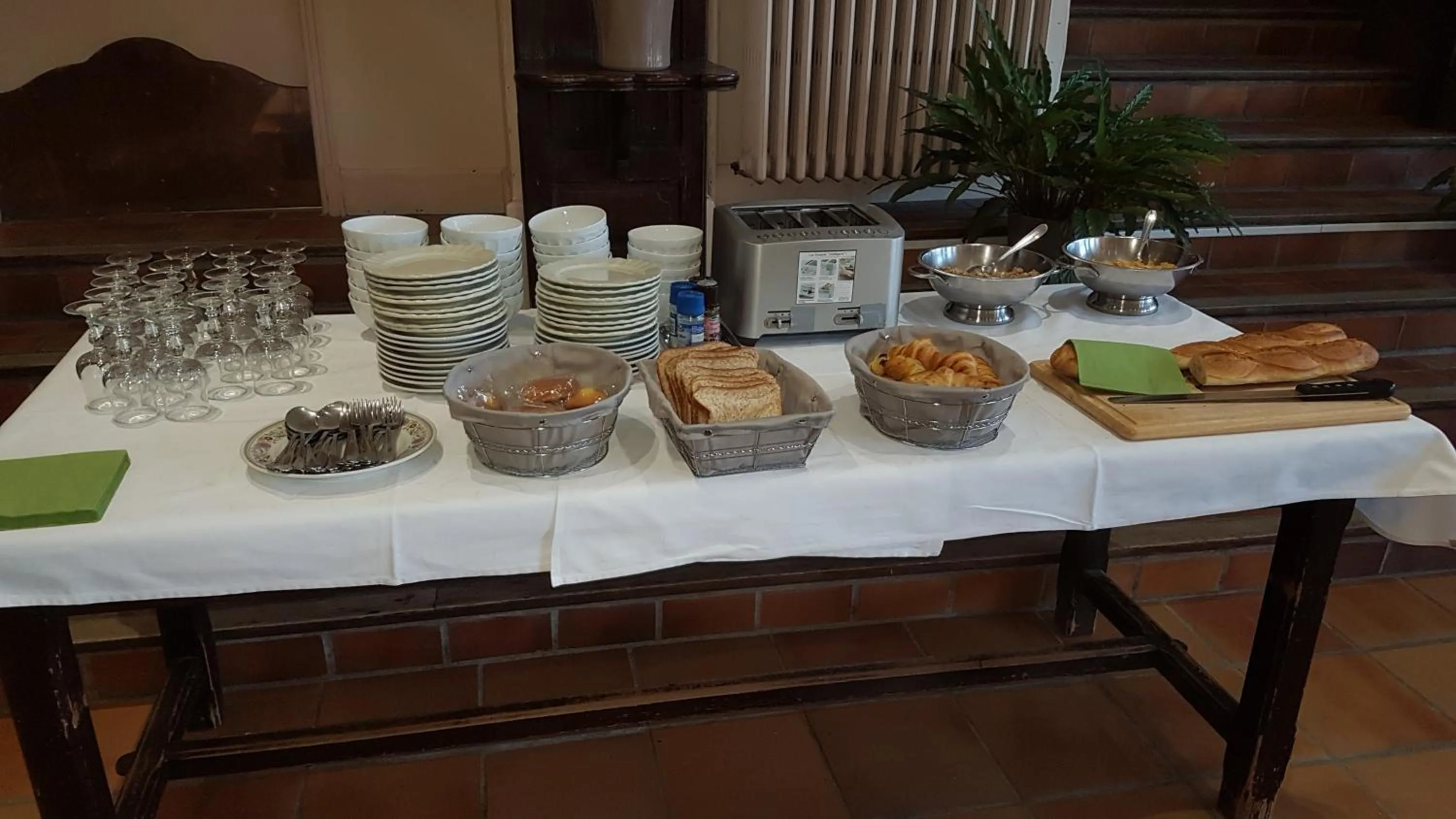 Food and drinks in Le Castelet des Alpilles