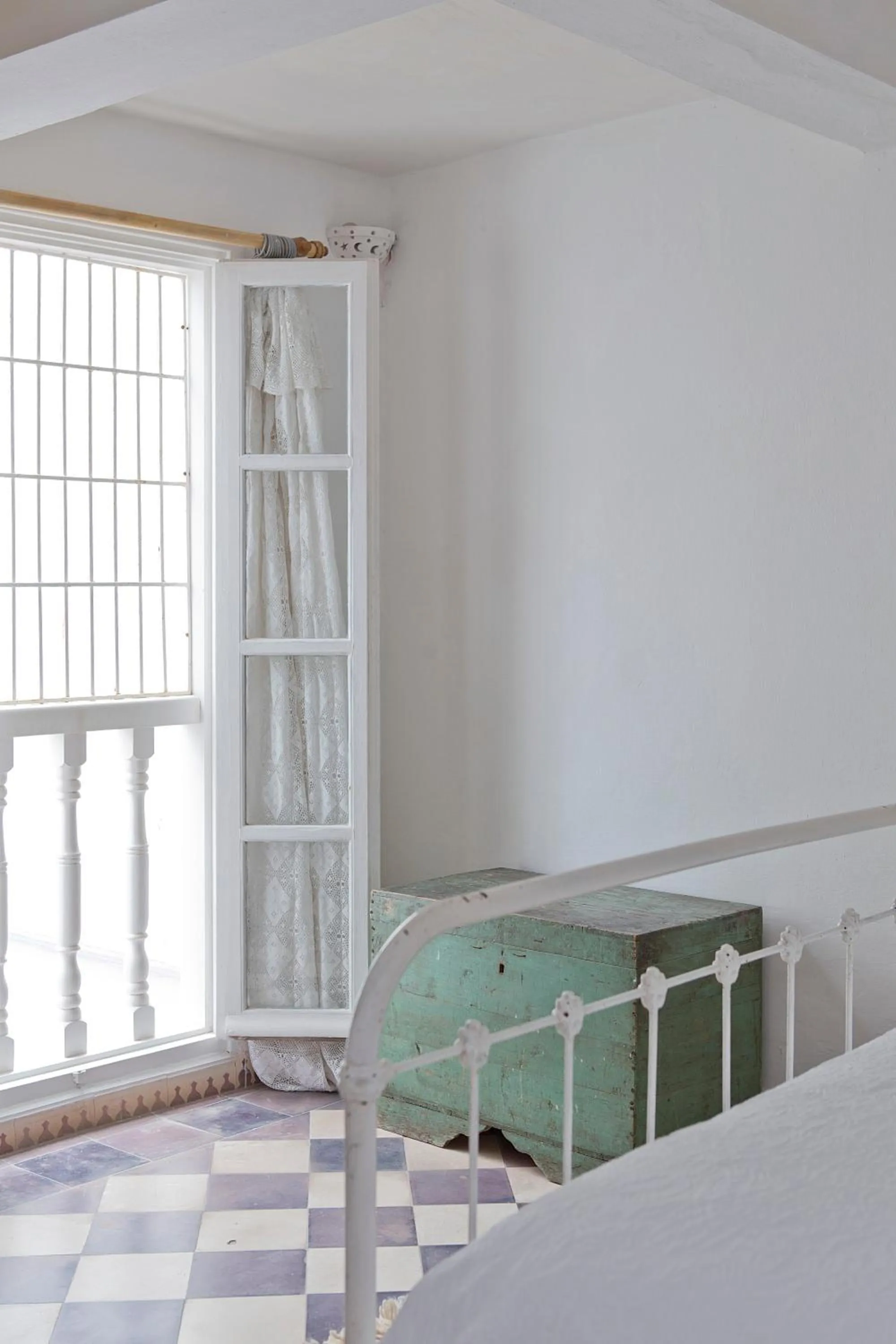 Decorative detail, Bed in Riad De La Mer
