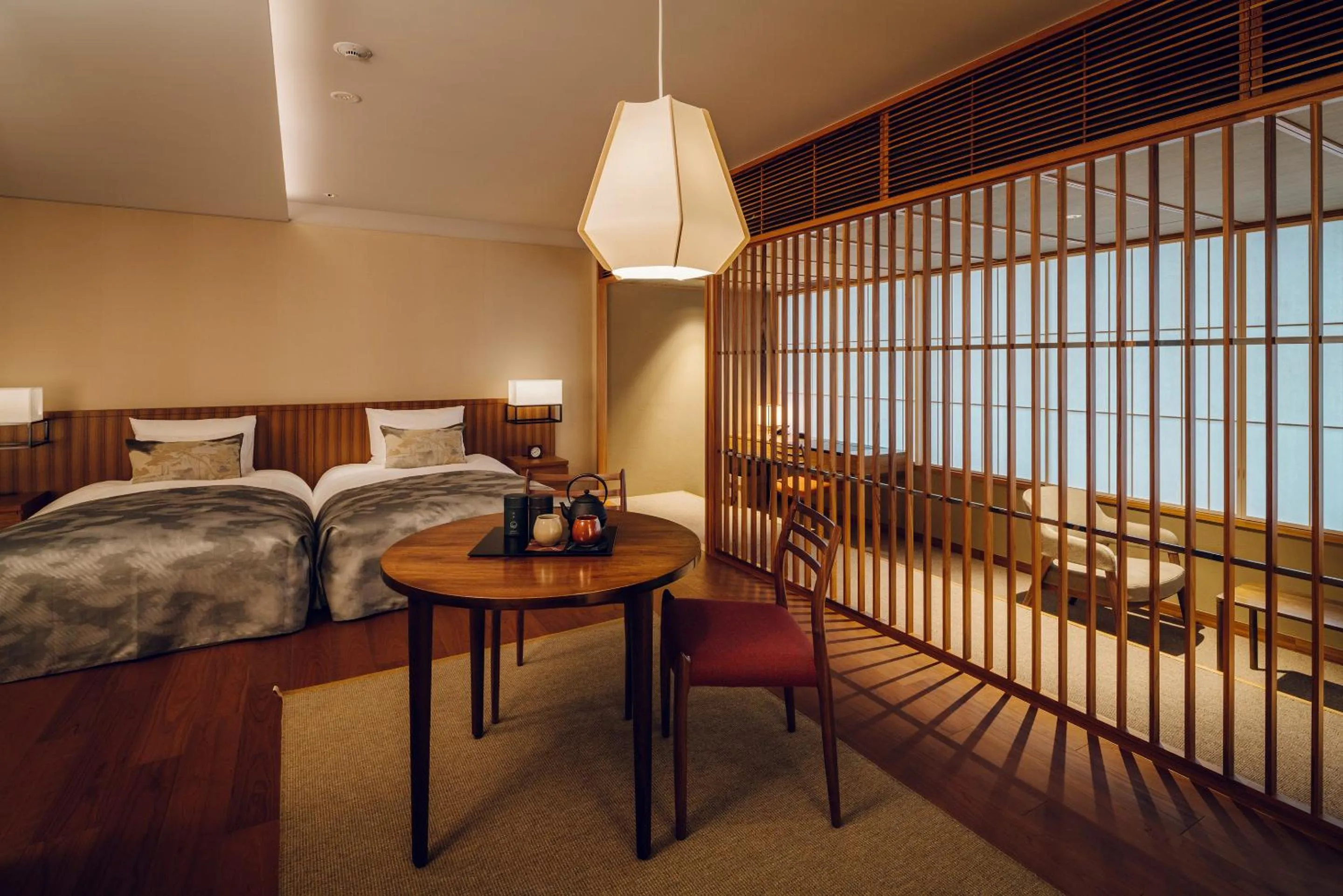 Photo of the whole room, Bed in THE HIRAMATSU KYOTO