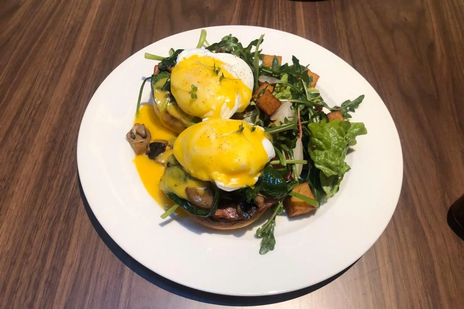 Food in Livefortuna Hotel