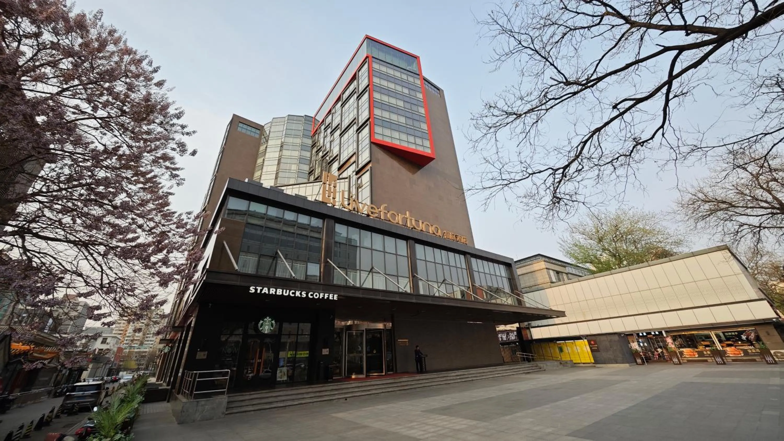 Property building in Livefortuna Hotel