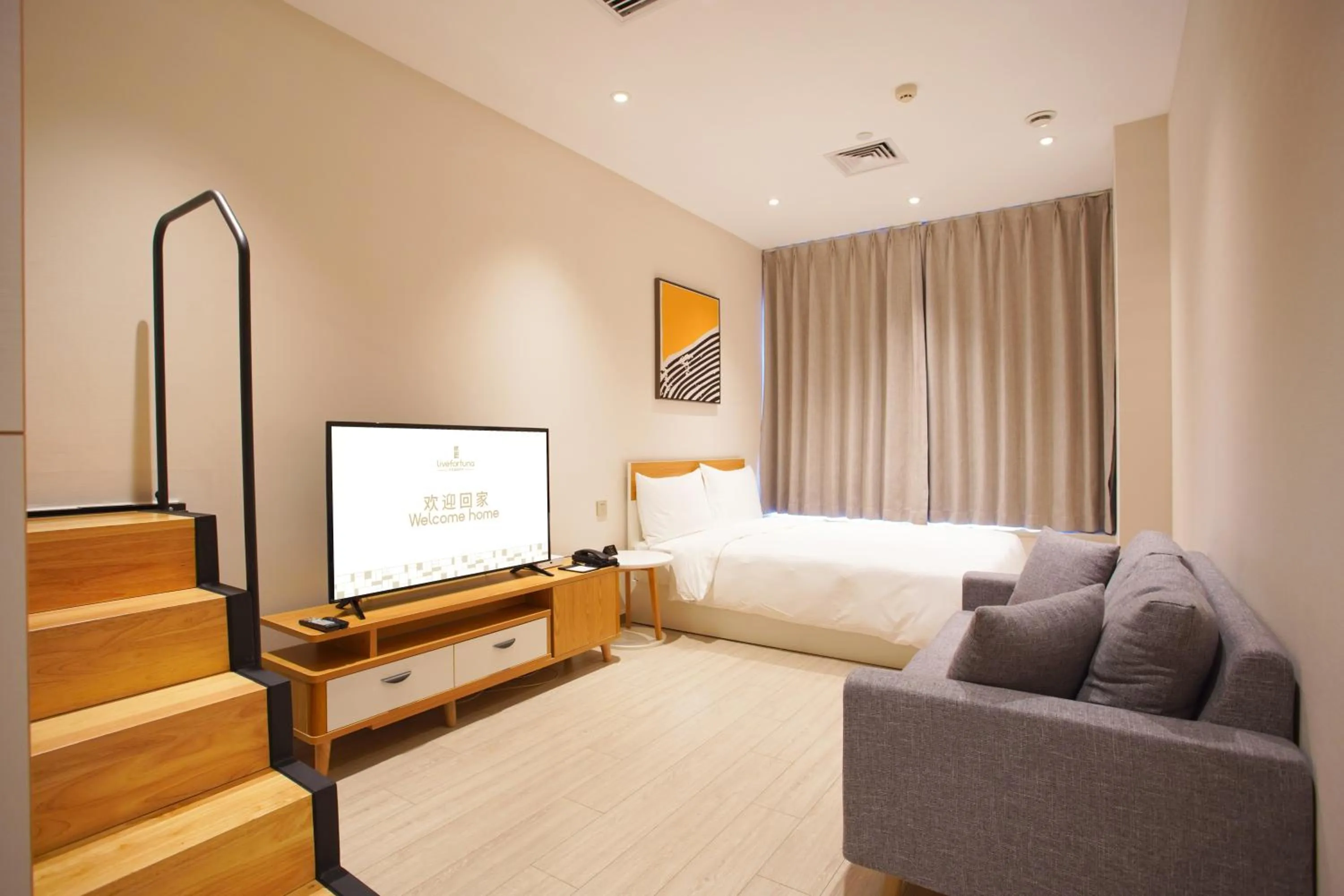 Bedroom, Bed in Livefortuna Hotel