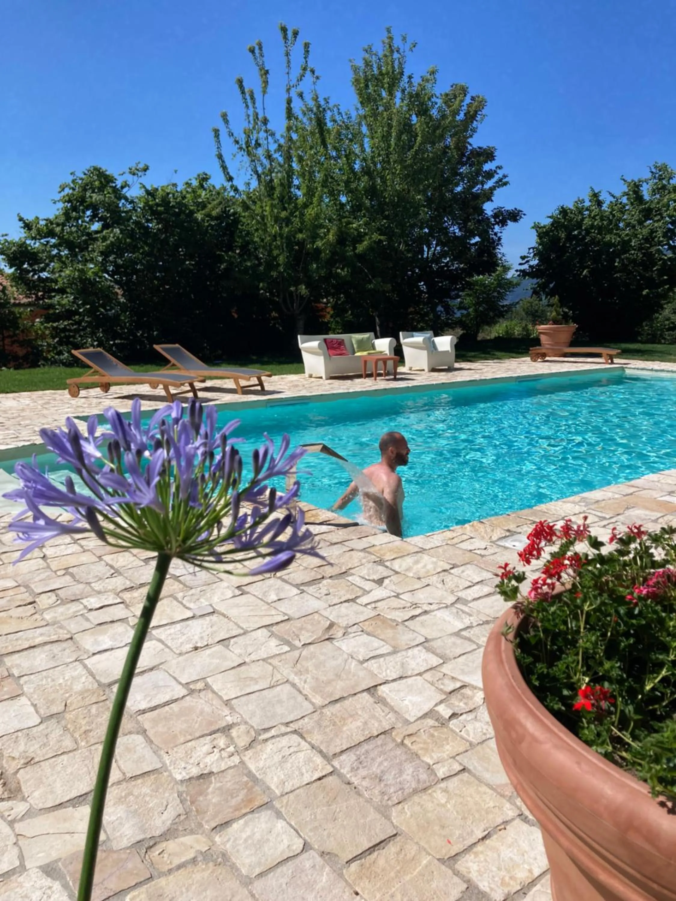 Pool view in Hotel La Capannina