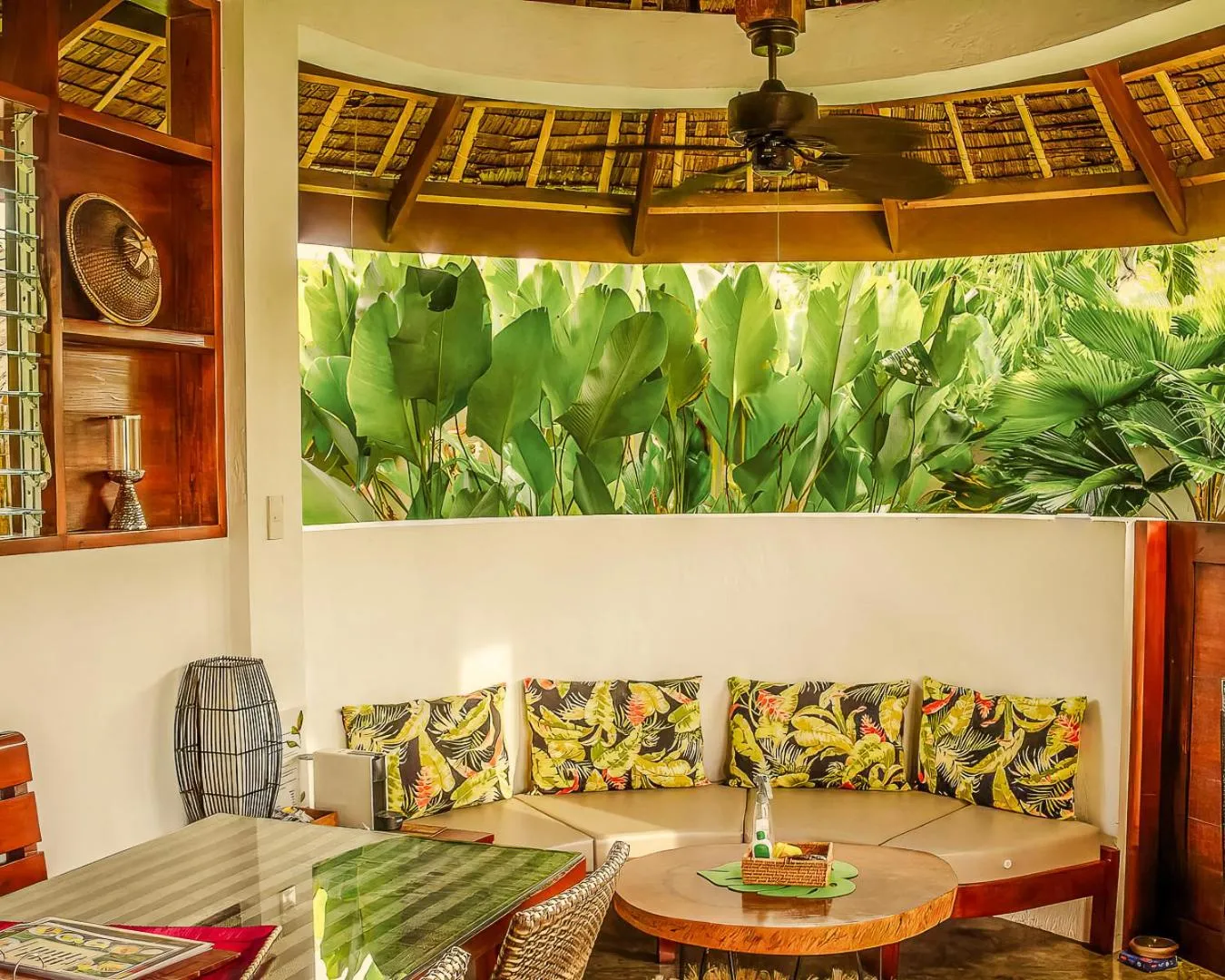 Halamanan Residences