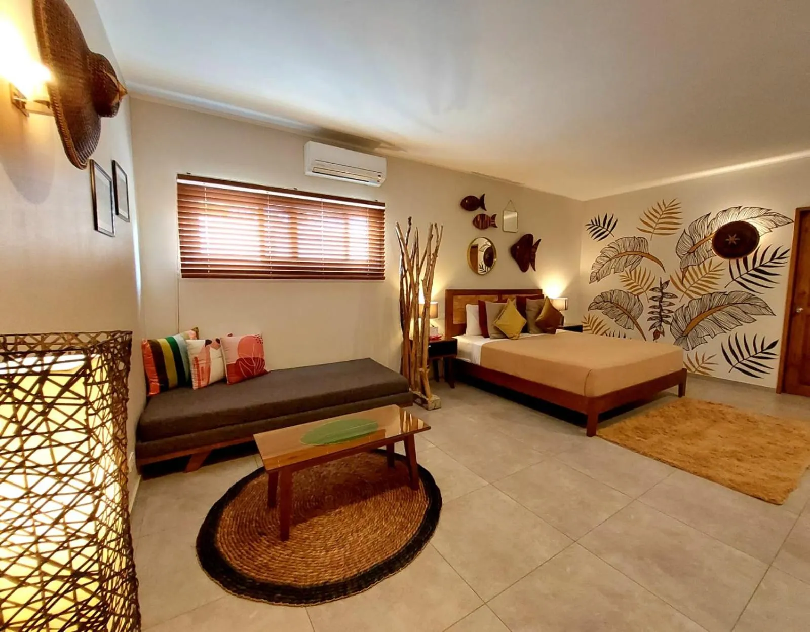 Bed in Halamanan Residences