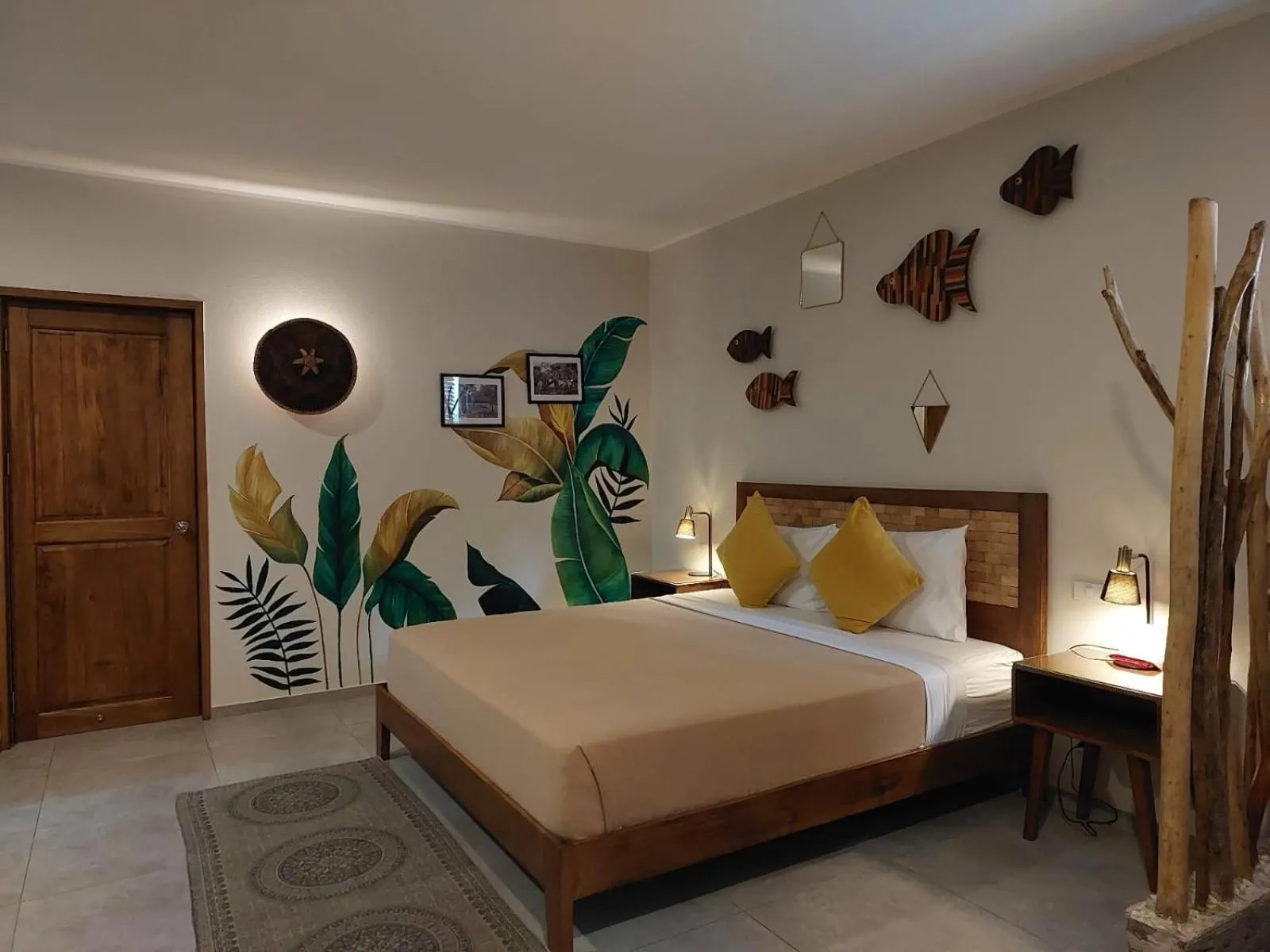 Bed in Halamanan Residences