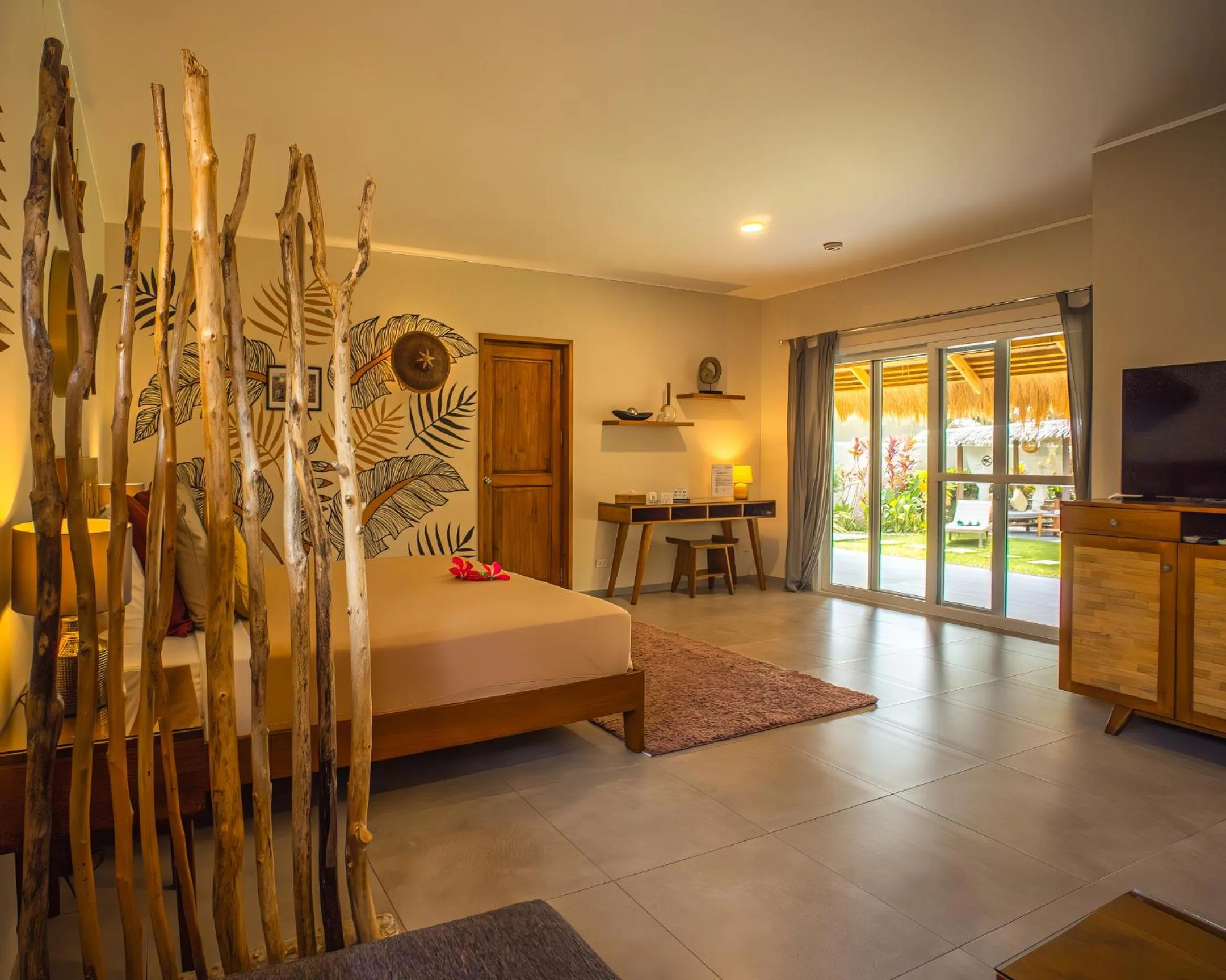 Bed in Halamanan Residences