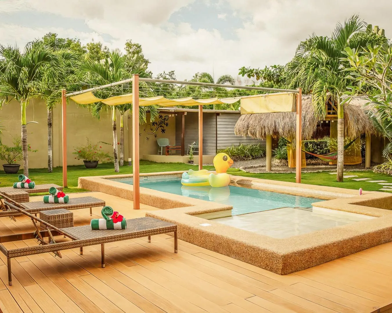 Natural landscape in Halamanan Residences