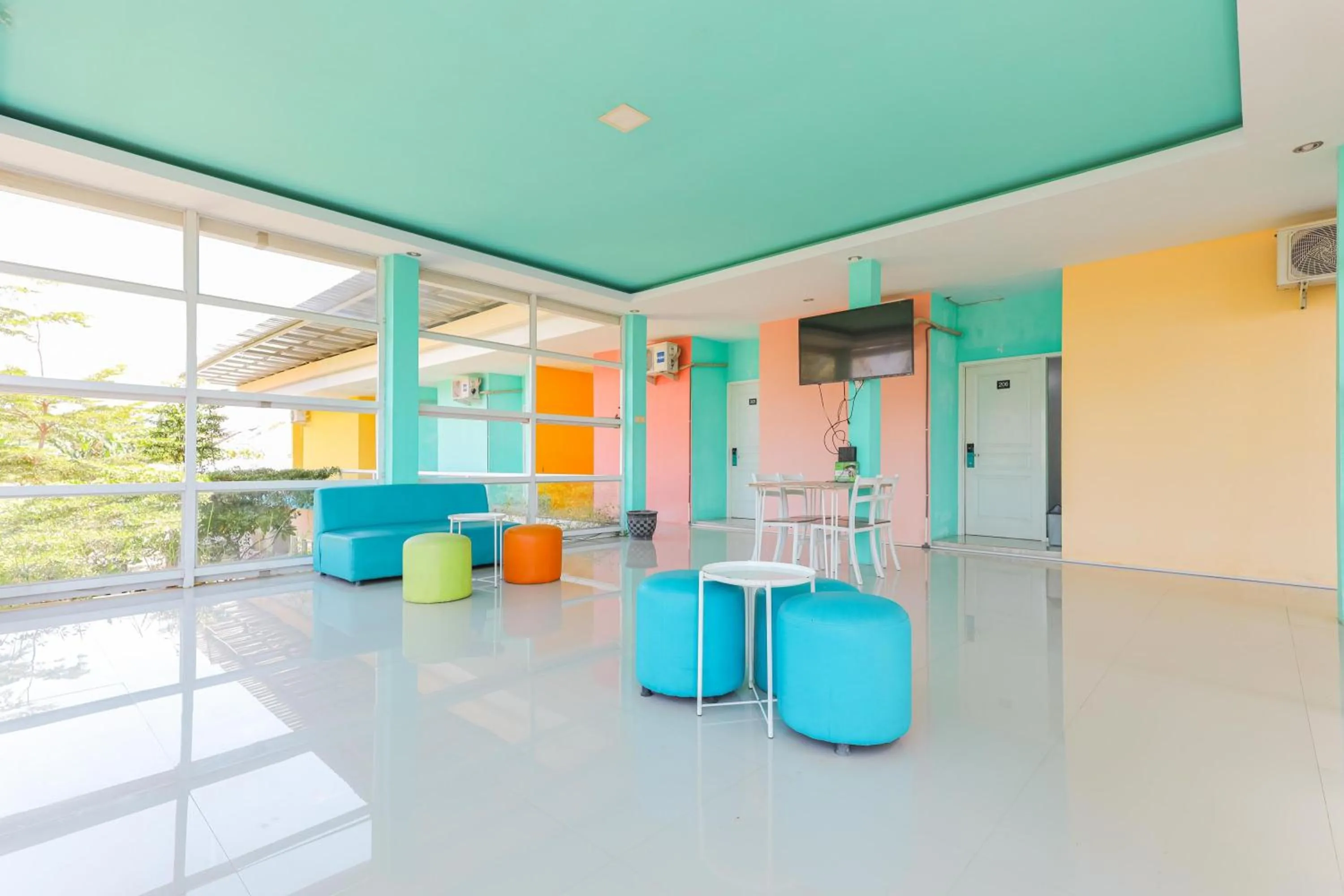 Living room in Sans Borobudur Homestay Banyuwangi