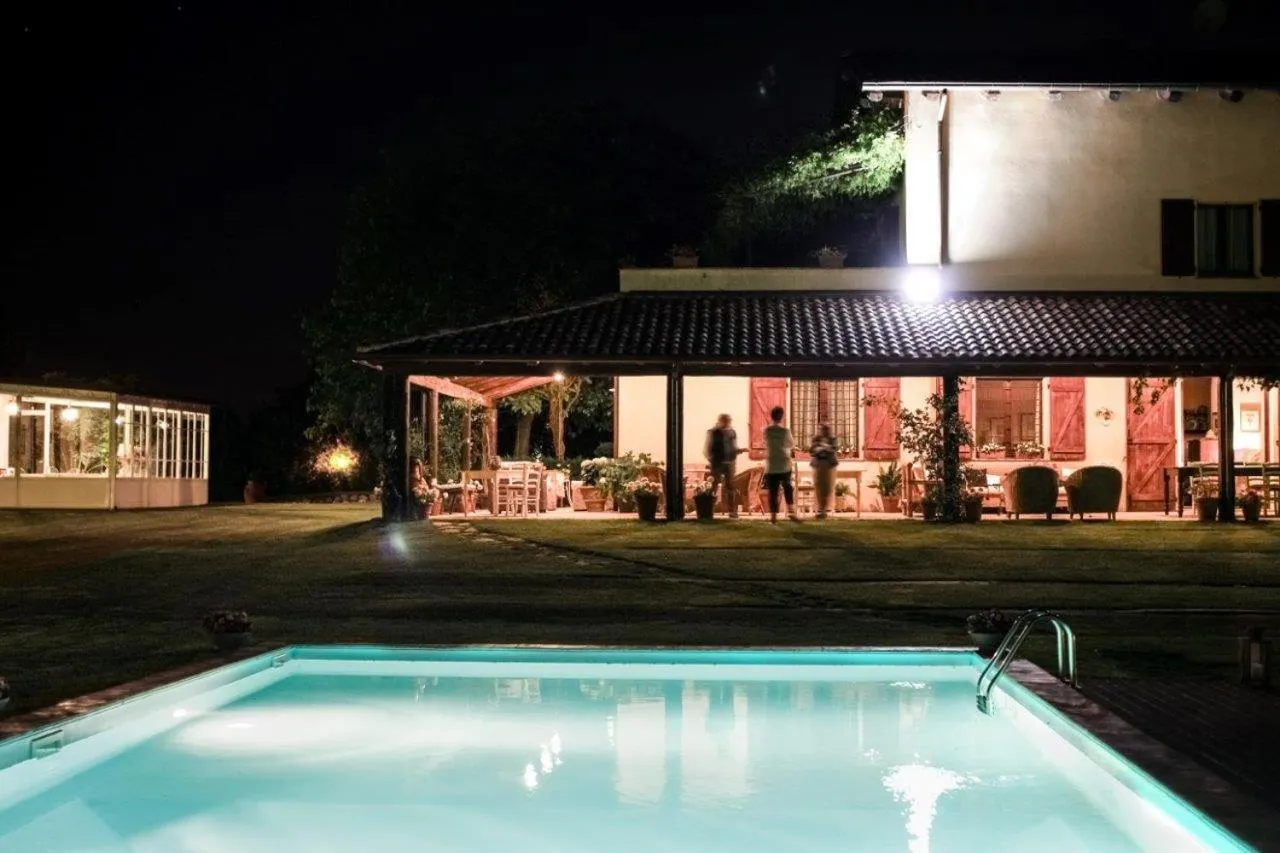 Property building in Casa Tentoni - Guest House