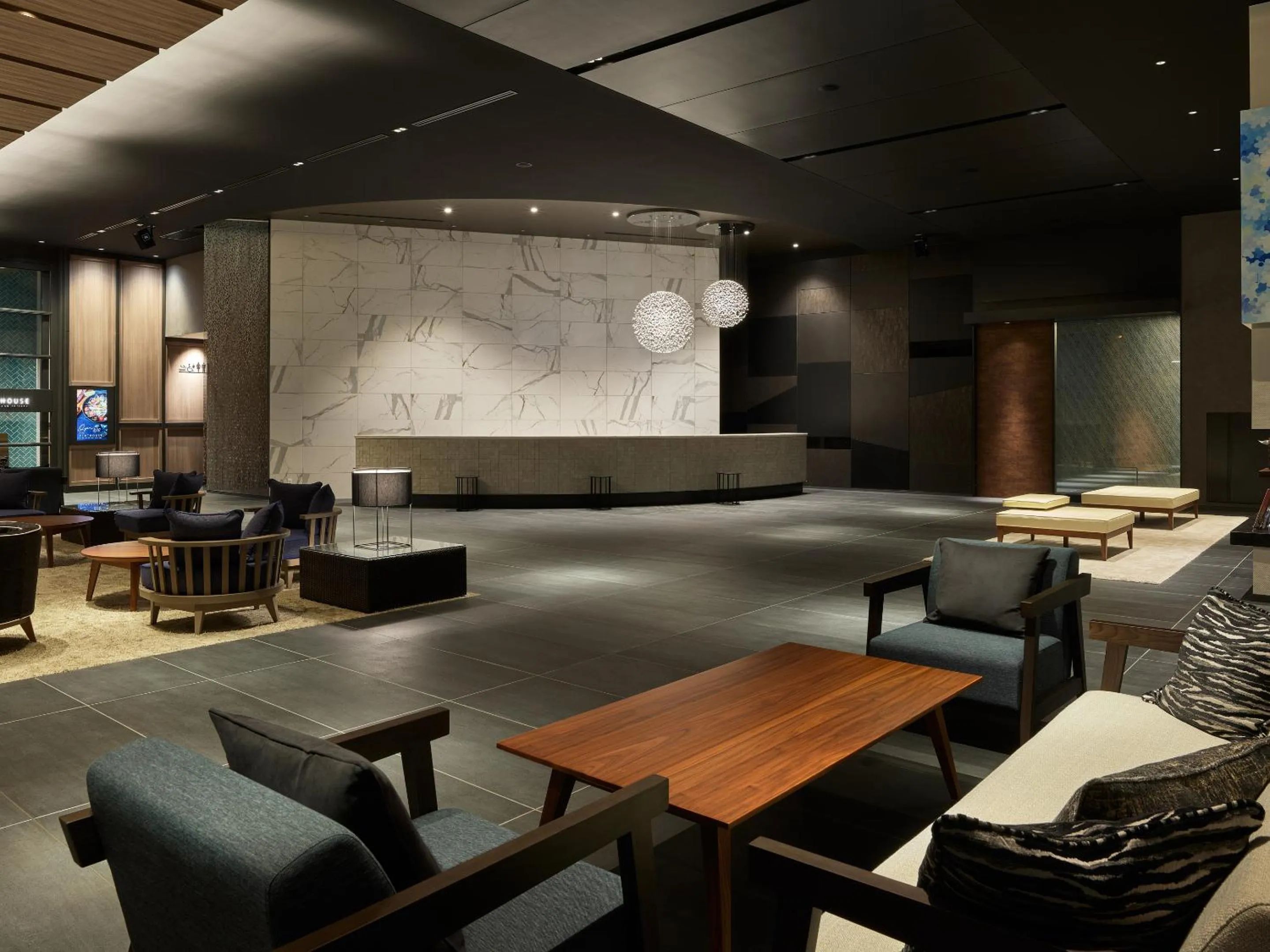 Lobby or reception in Mitsui Garden Hotel Toyosu Premier - Tokyo