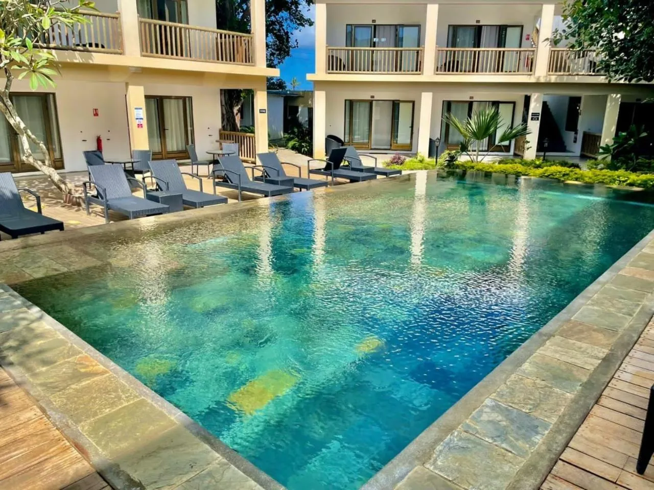 Property building in The Garden Lodge Pereybere - Piscine & Jardin