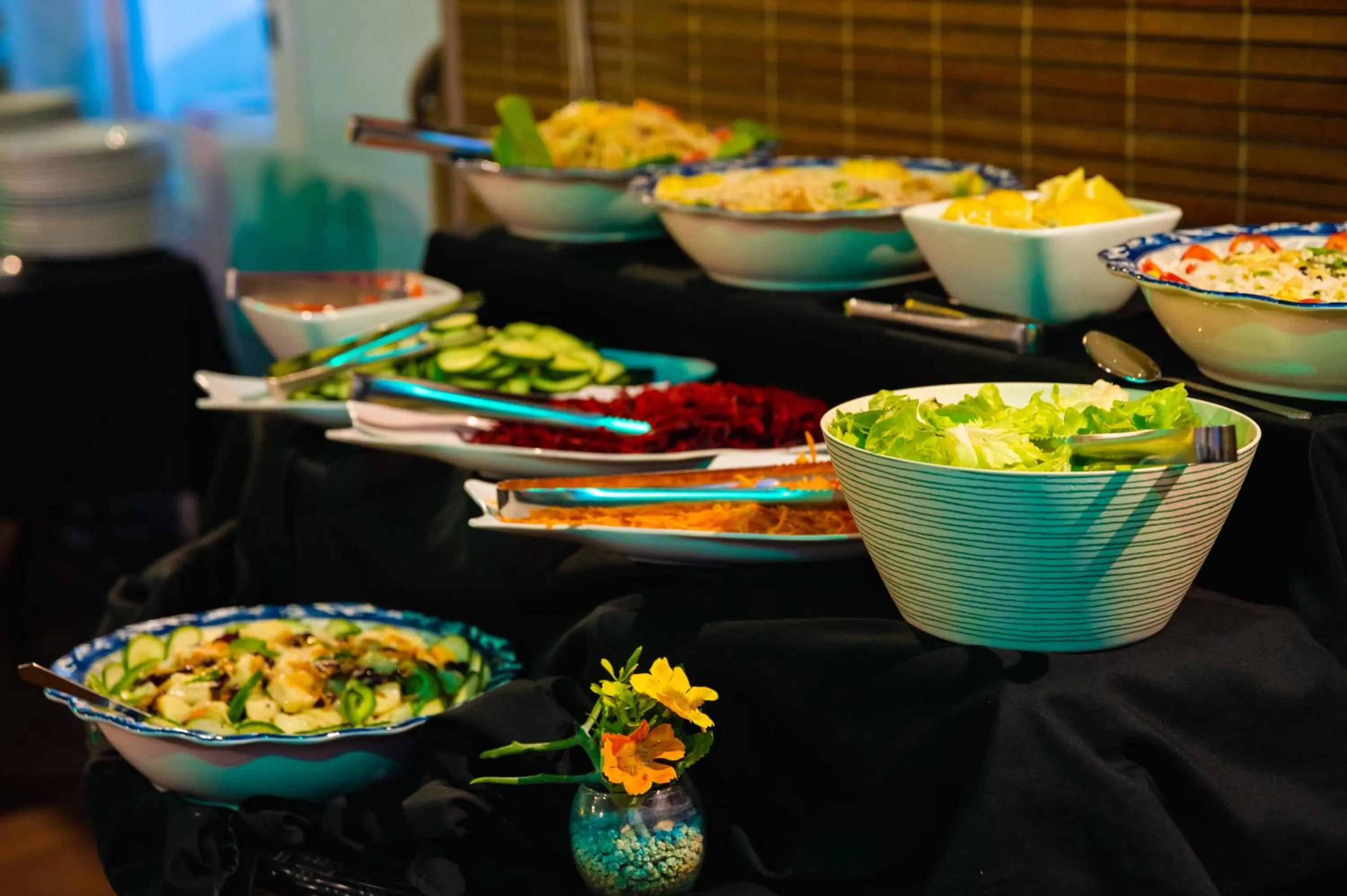 Food in The Garden Lodge Pereybere - Piscine & Jardin