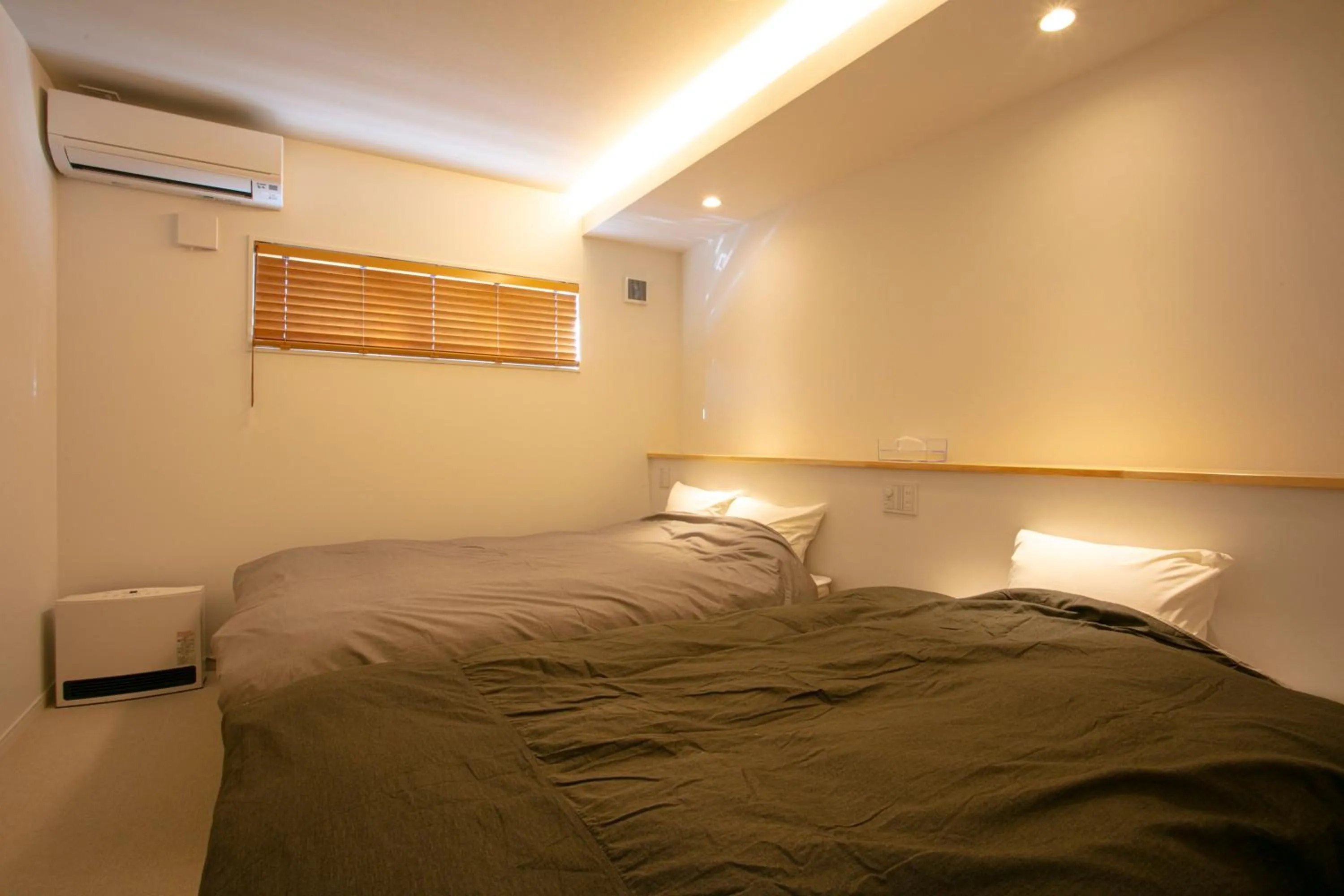 Bedroom, Bed in Setsuu