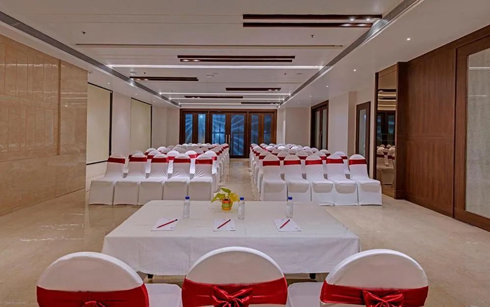Business facilities in The Fern, Kolhapur