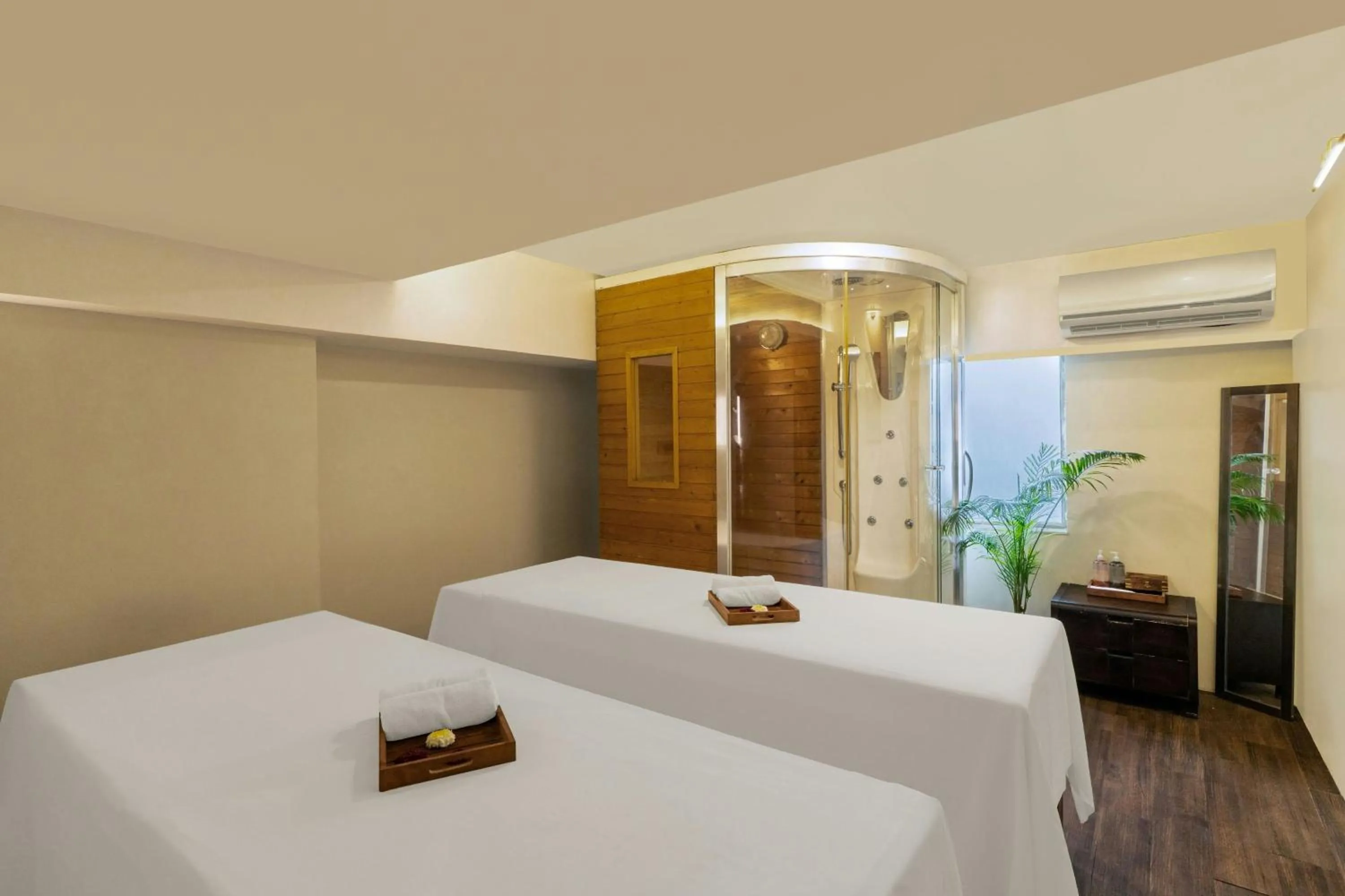 Spa and wellness centre/facilities, Bed in The Fern, Kolhapur, Series by Marriott
