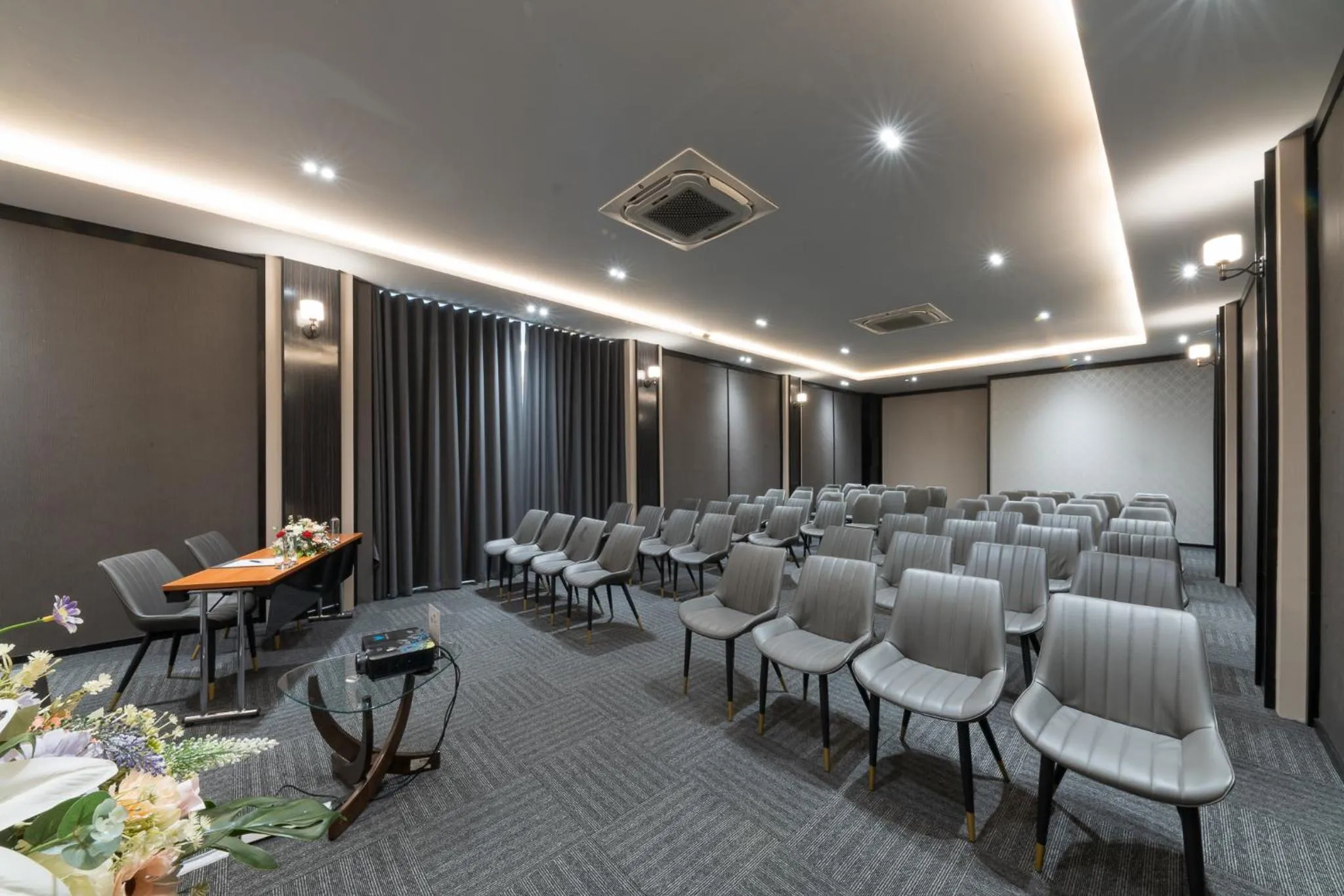 Meeting/conference room in One Patio Hotel Pattaya - SHA Extra Plus