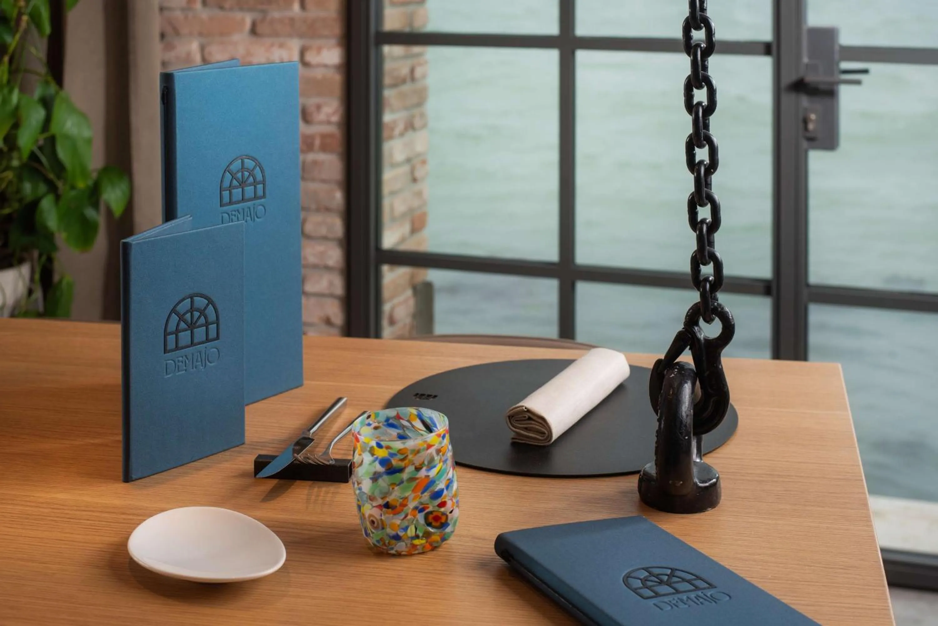 Restaurant/places to eat in NH Collection Murano Villa